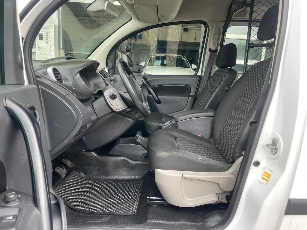 RENAULT Kangoo Medium 1.6 105 Access-image-7
