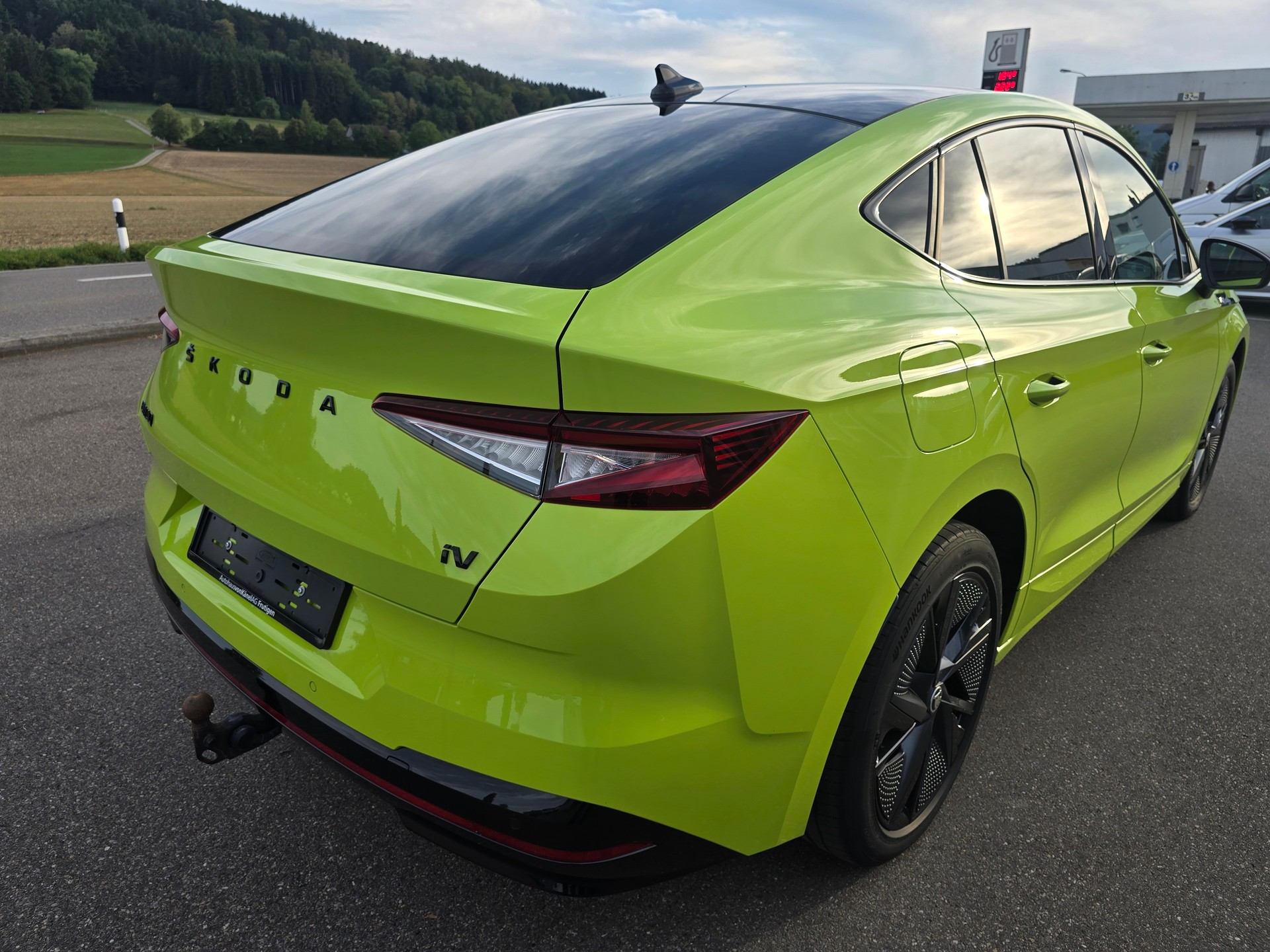 SKODA Enyaq Coupé RS iV 80 4x4-image-2