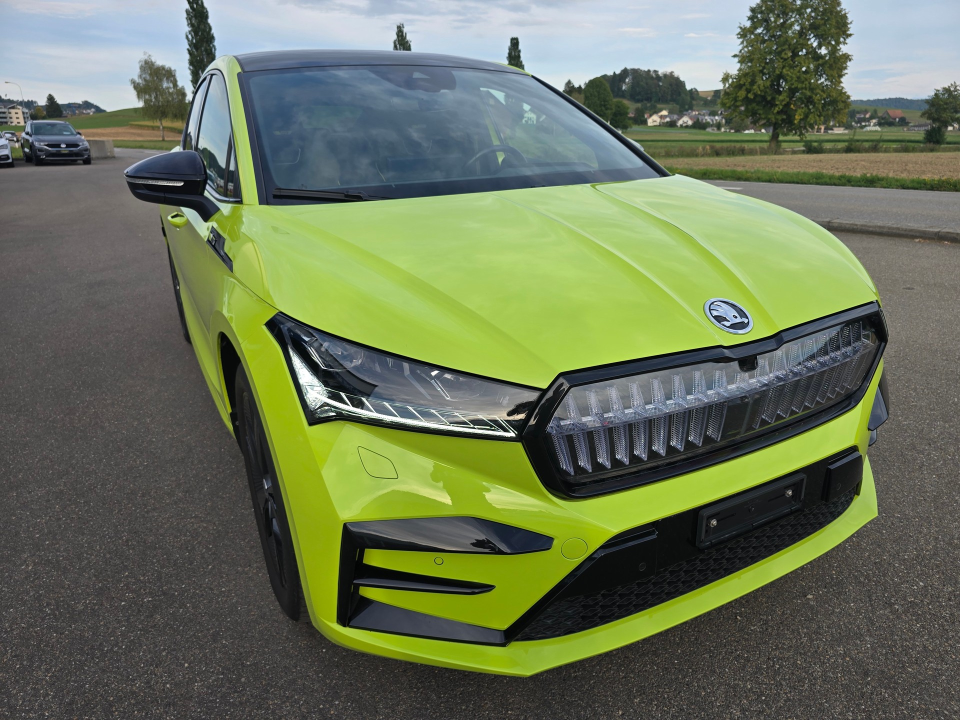 SKODA Enyaq Coupé RS iV 80 4x4-image-1