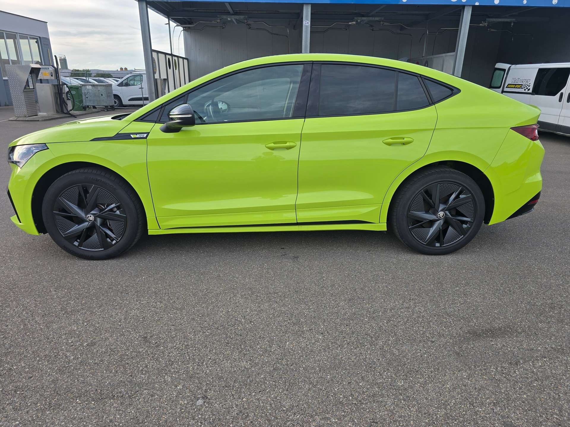 SKODA Enyaq Coupé RS iV 80 4x4-image-10