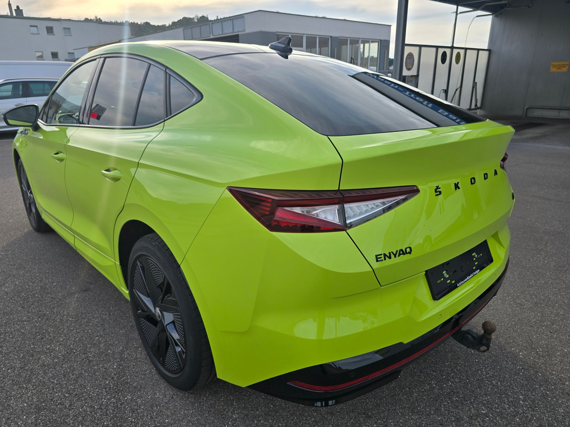SKODA Enyaq Coupé RS iV 80 4x4-image-3