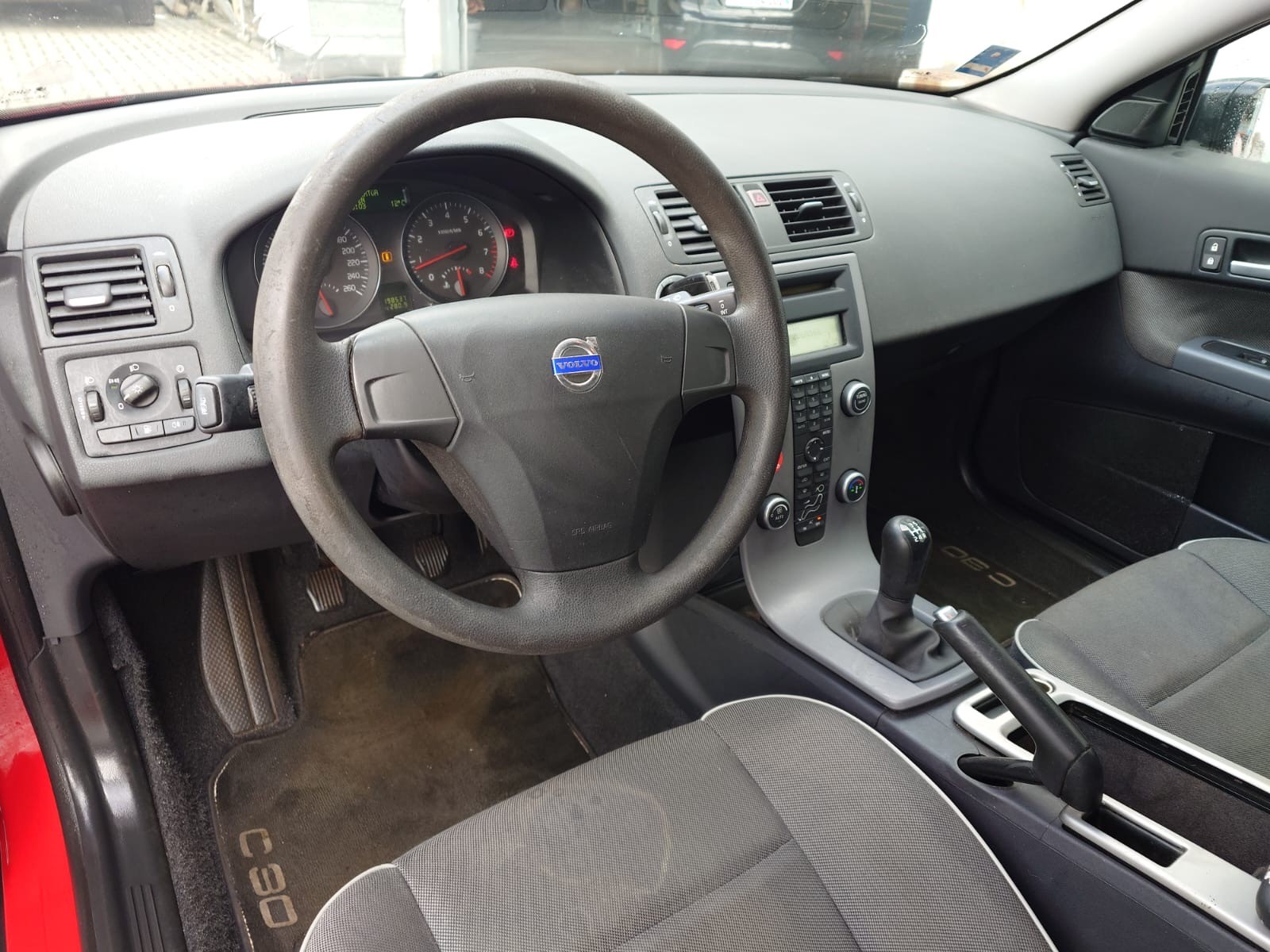 VOLVO C30 1.6 Summum-image-7