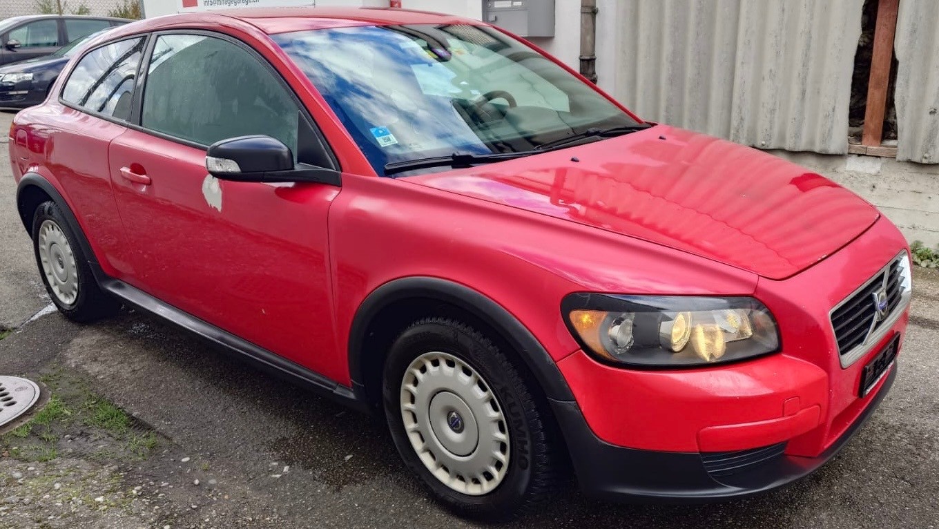 VOLVO C30 1.6 Summum-image-6