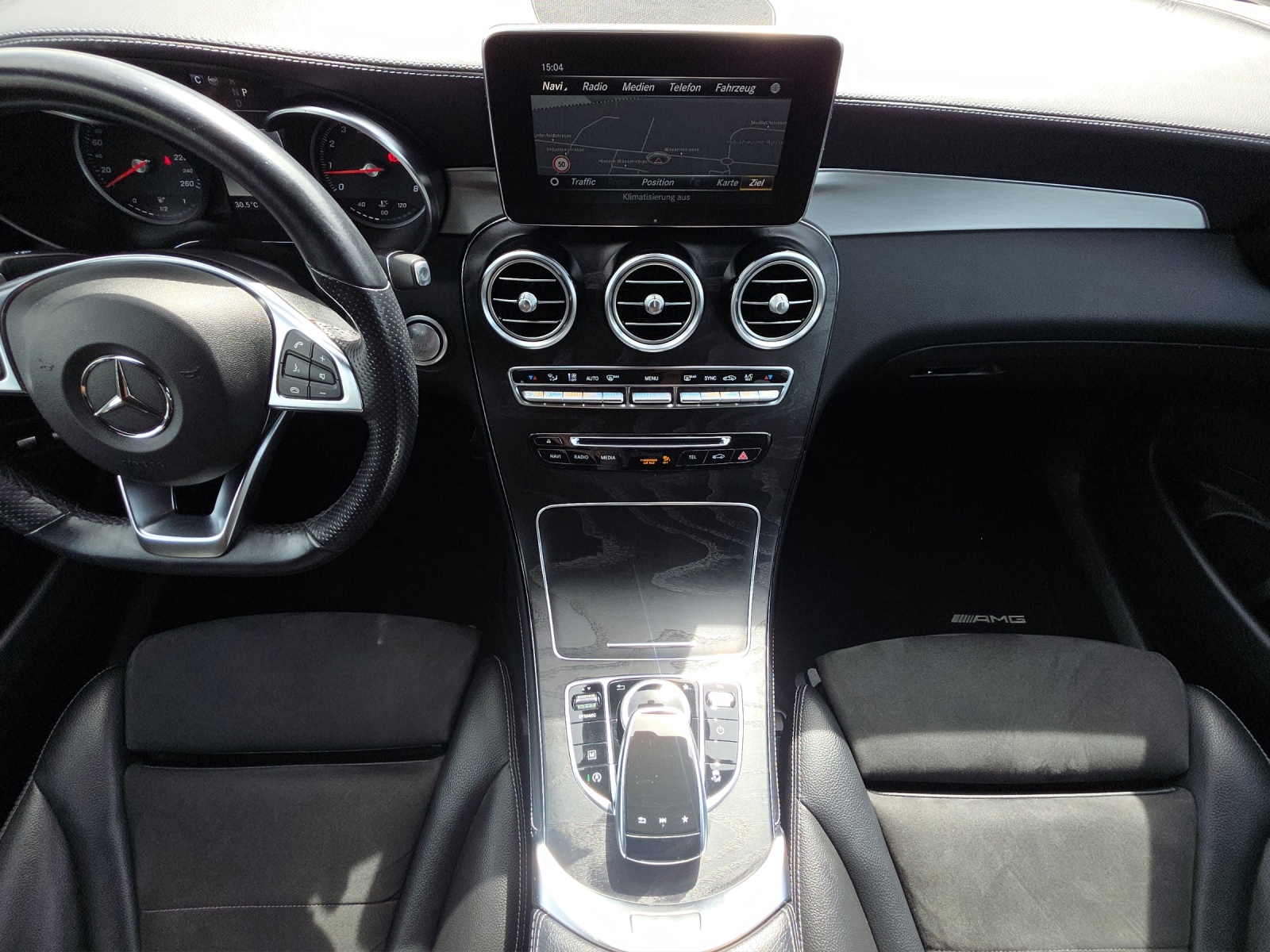 MERCEDES-BENZ GLC Coupé 250 AMG Line 4Matic 9G-Tronic-image-11