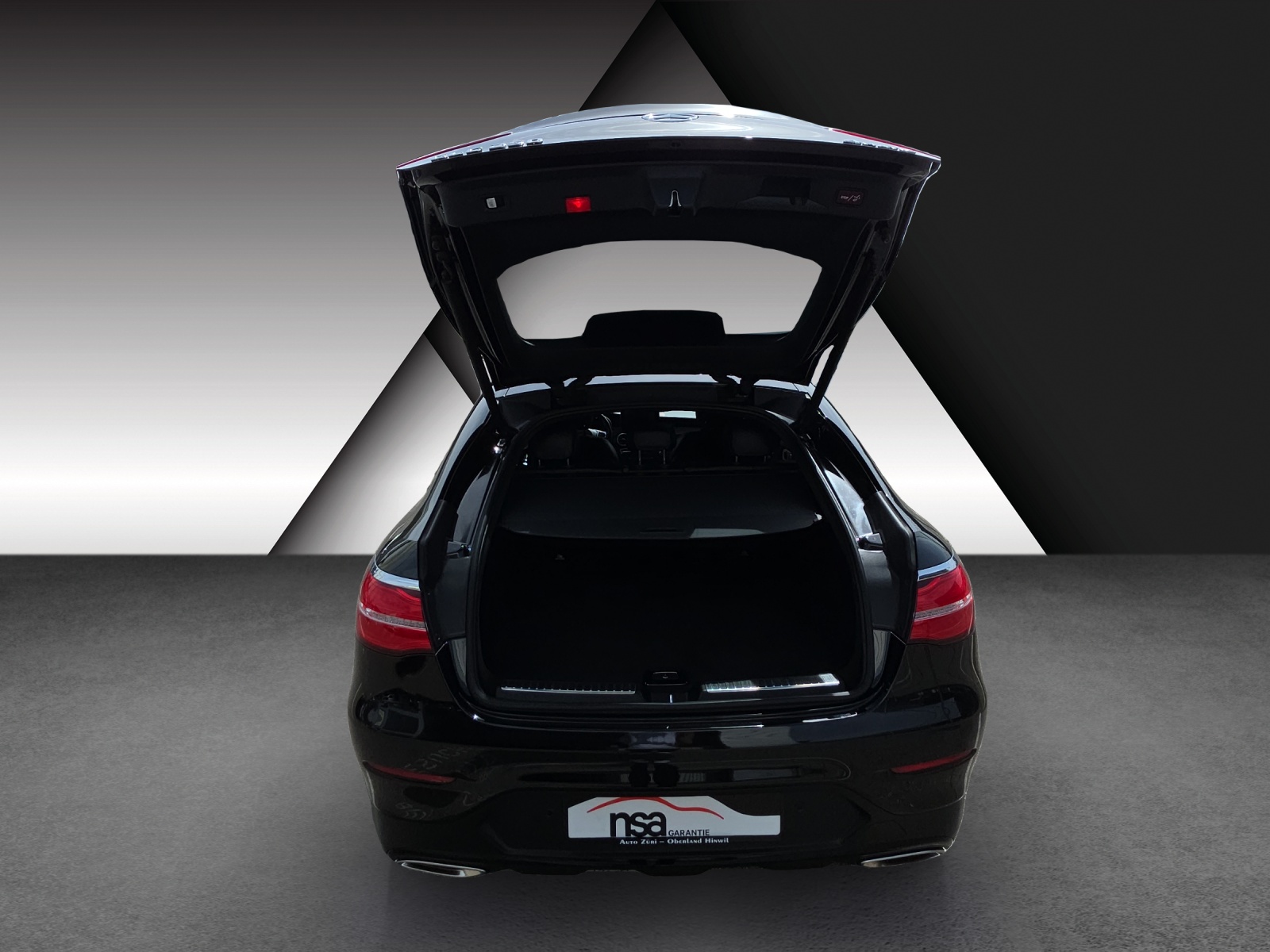 MERCEDES-BENZ GLC Coupé 250 AMG Line 4Matic 9G-Tronic-image-6