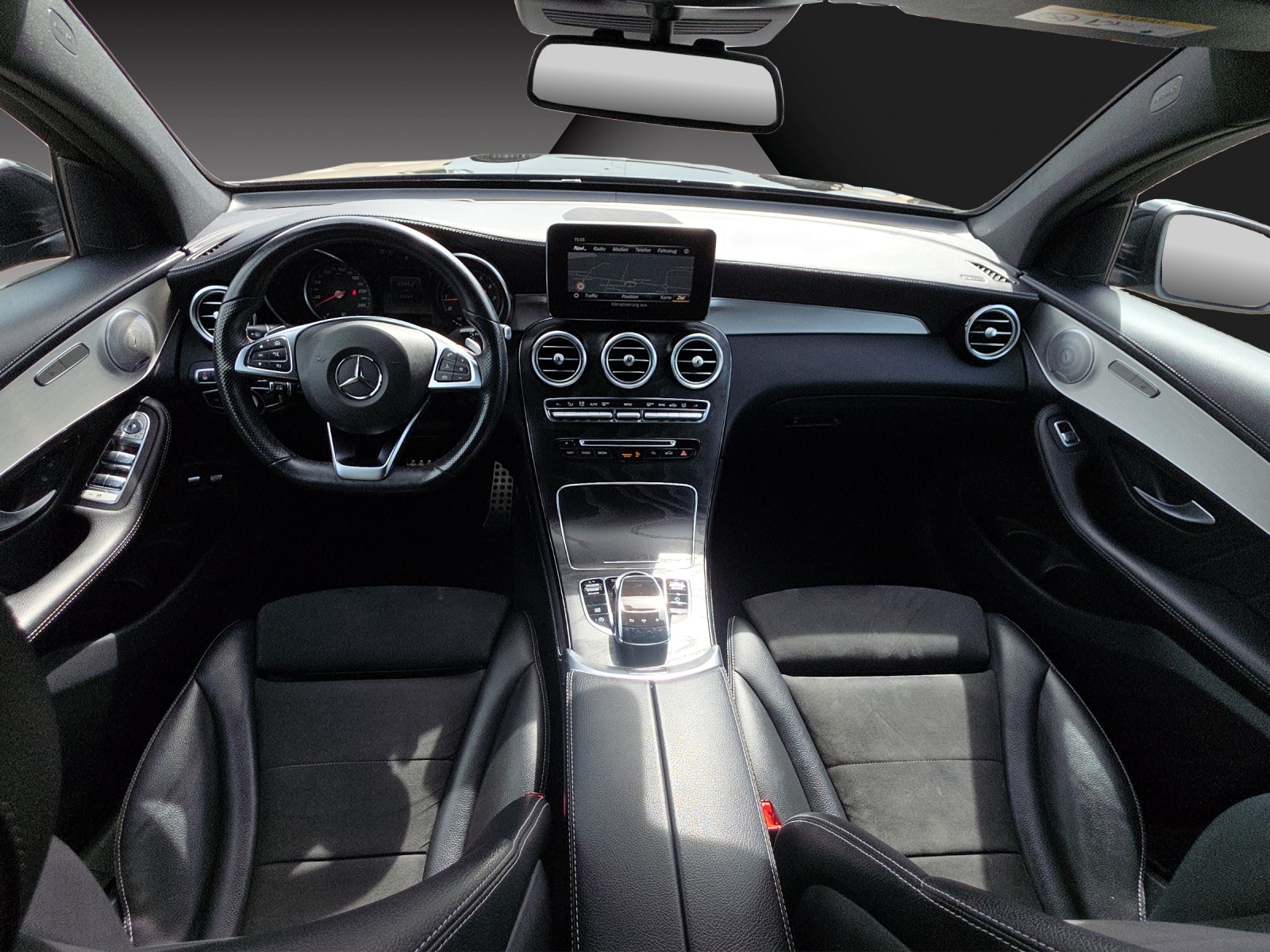 MERCEDES-BENZ GLC Coupé 250 AMG Line 4Matic 9G-Tronic-image-9