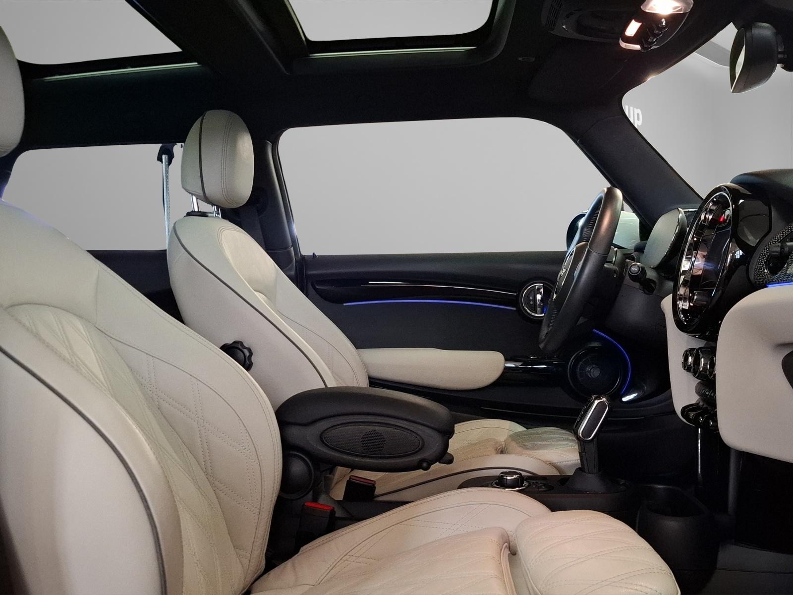 MINI F56 Cooper SE-image-19