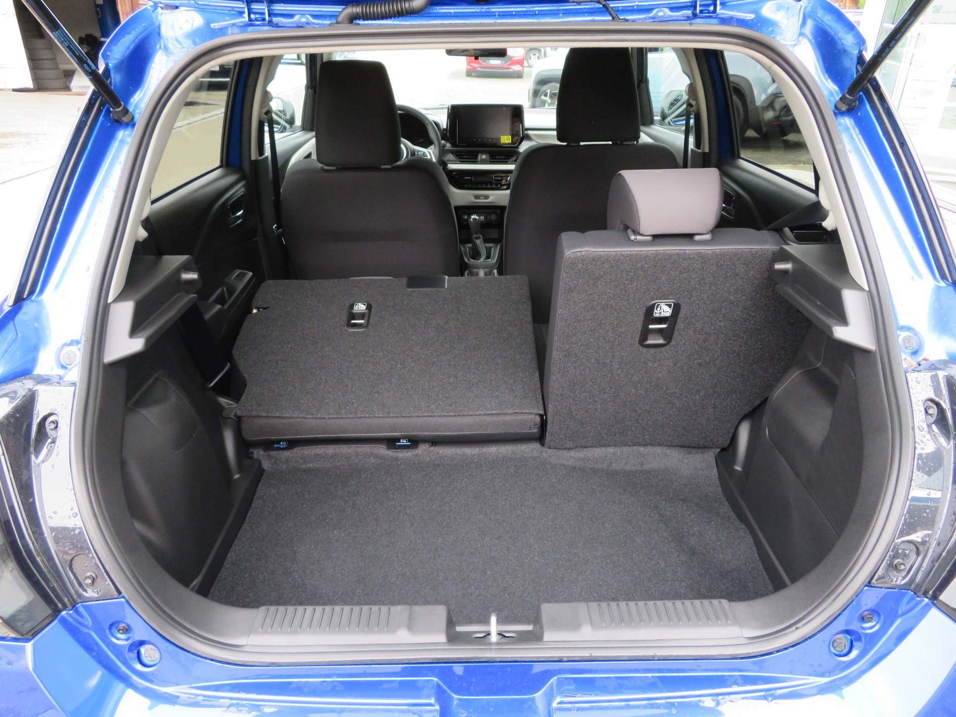 SUZUKI Swift 1.2 Piz Sulai Hybrid 4x4-image-10