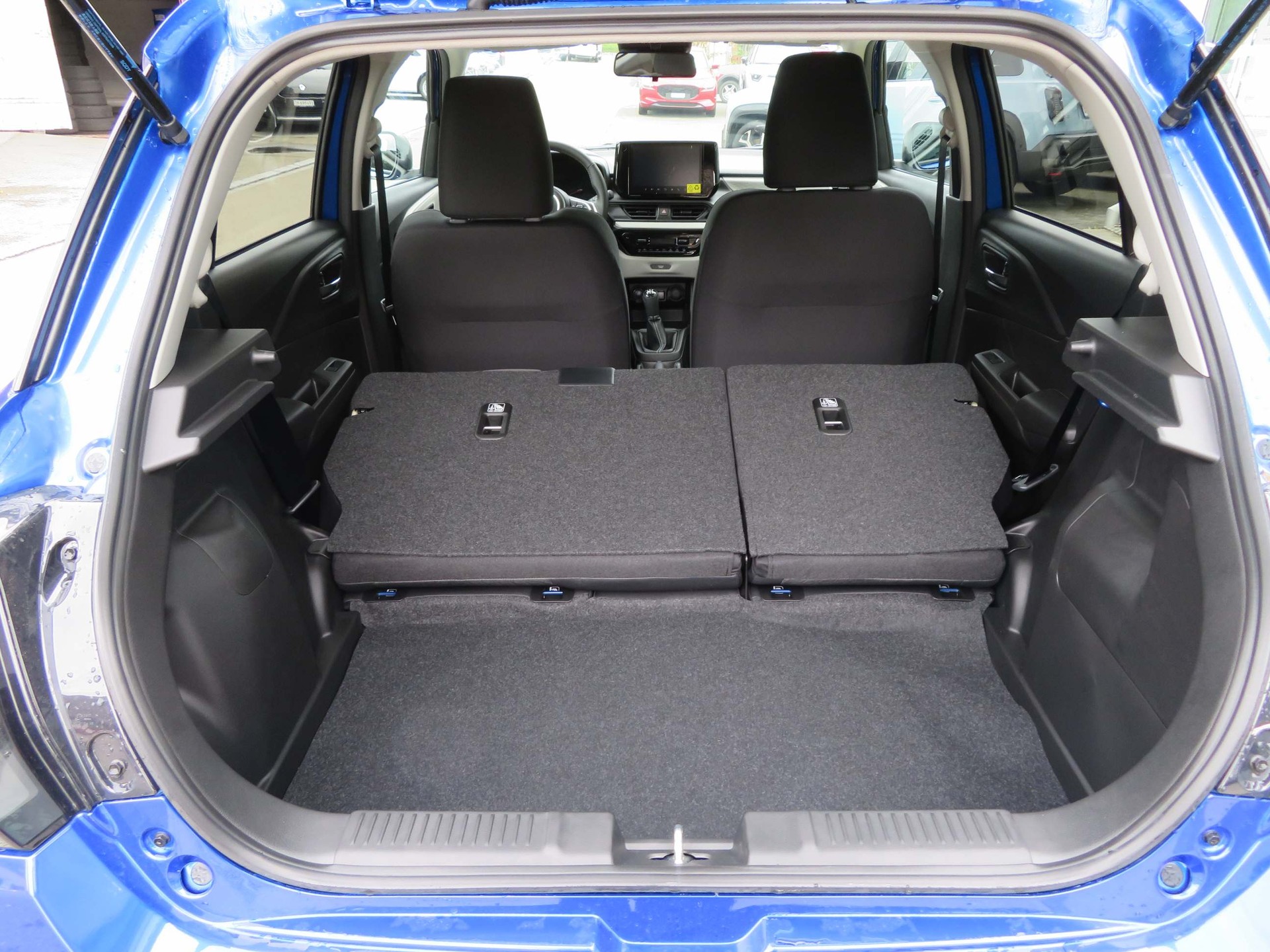 SUZUKI Swift 1.2 Piz Sulai Hybrid 4x4-image-11