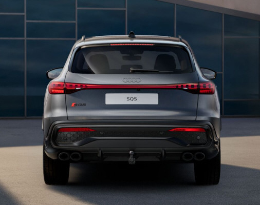 AUDI SQ5 TFSI quattro S-tronic-image-3