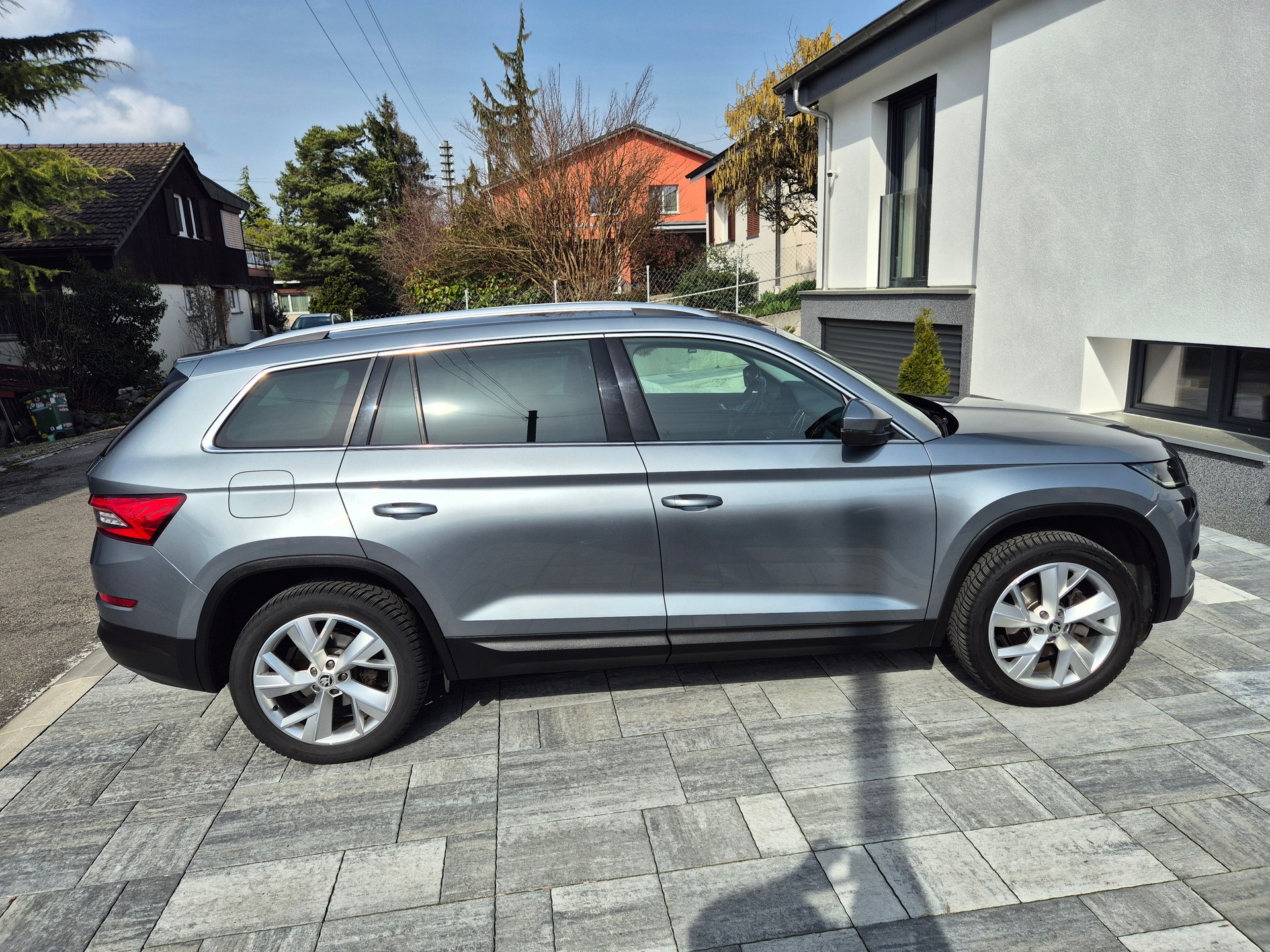 SKODA 2.0 TDI Style DSG-image-3
