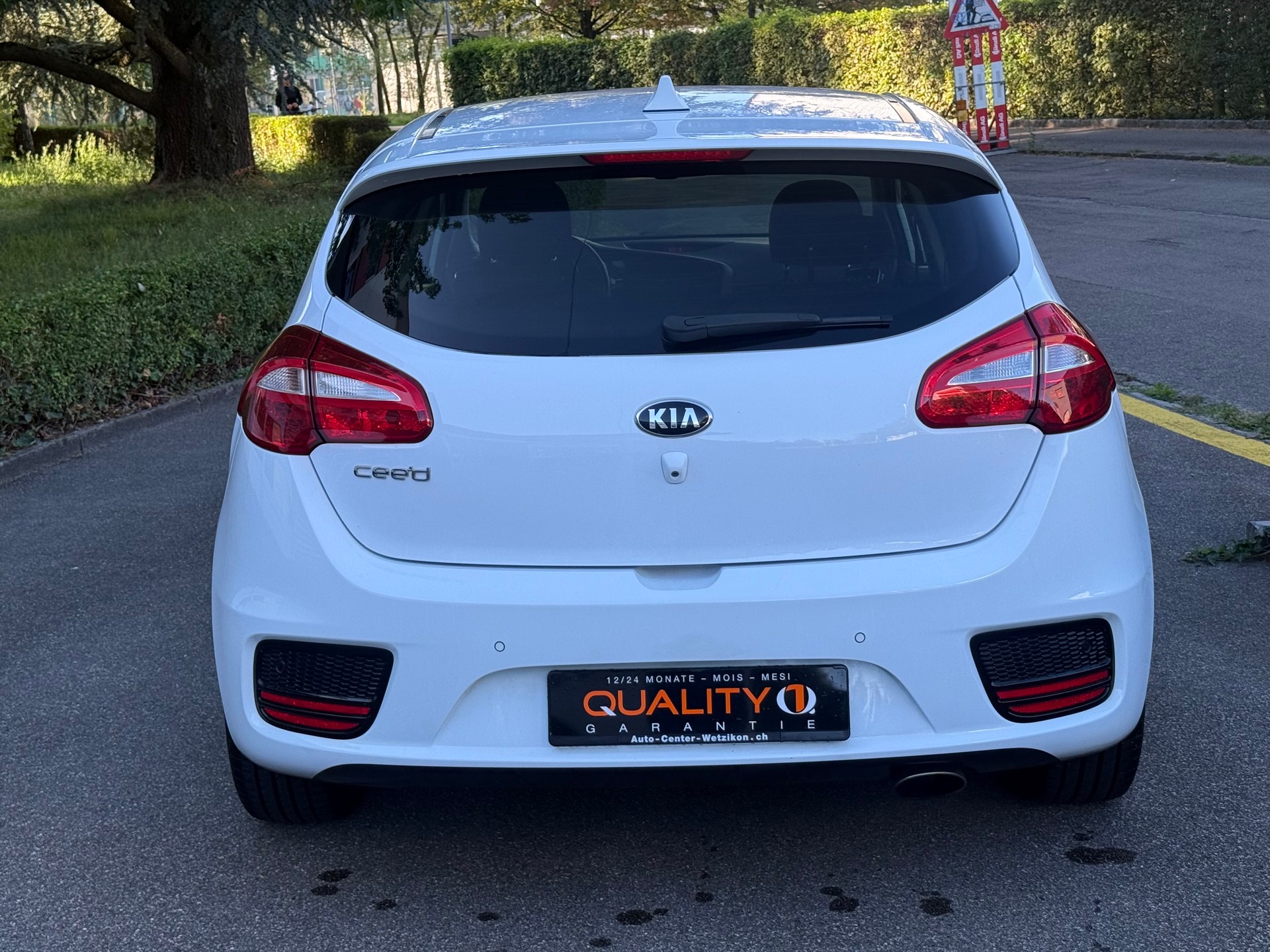 KIA Cee'd 1.6 GDi Trend DCT-image-4
