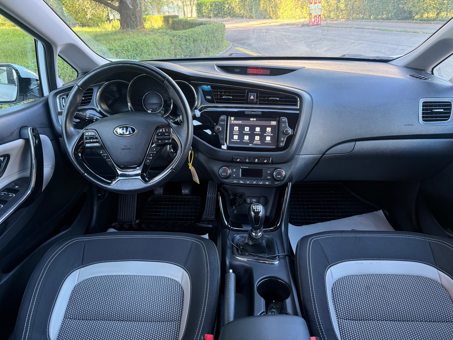 KIA Cee'd 1.6 GDi Trend DCT-image-8