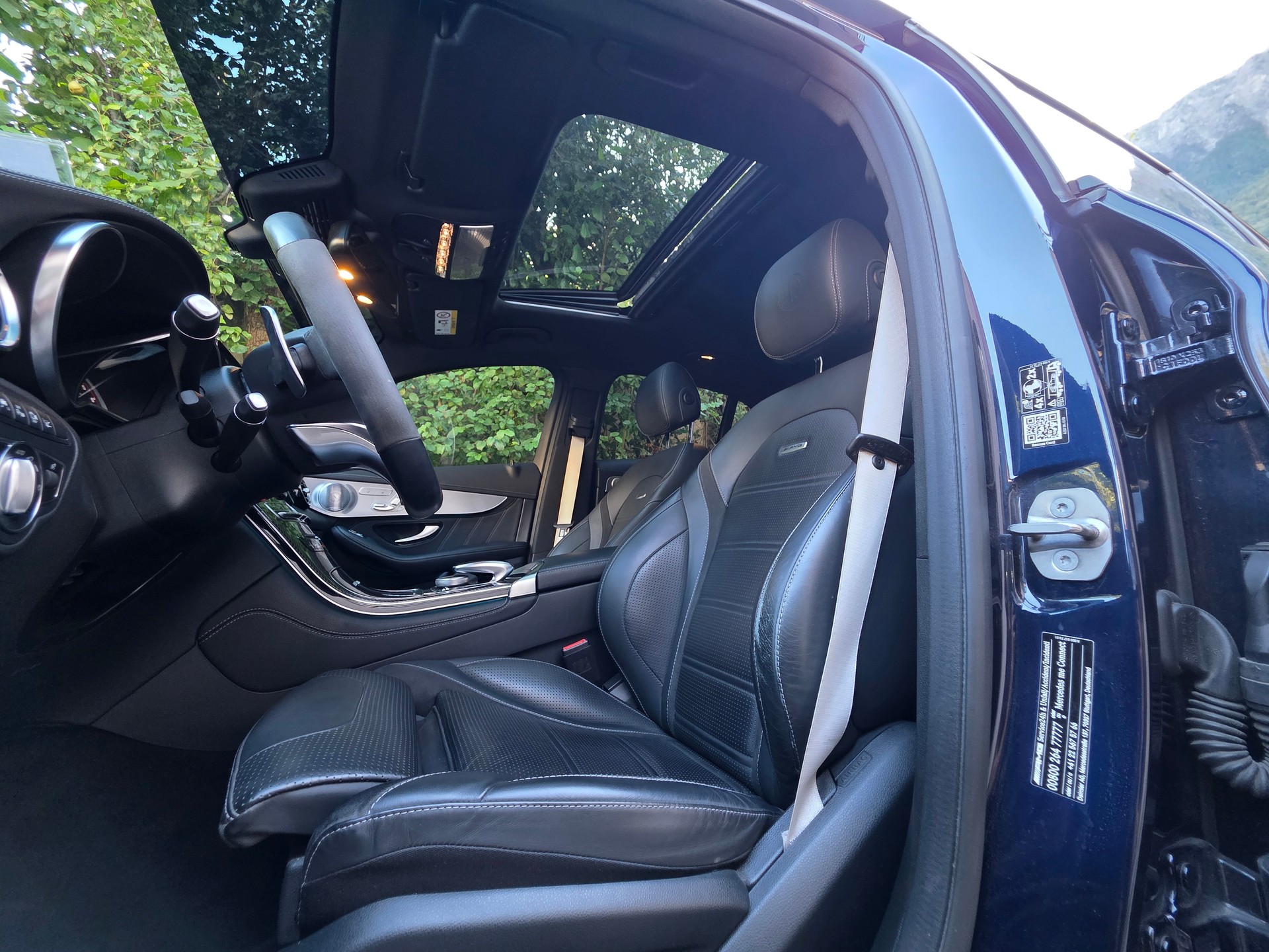 MERCEDES-BENZ GLC Coupé 63 S AMG 4Matic+ 9G-Tronic-image-11