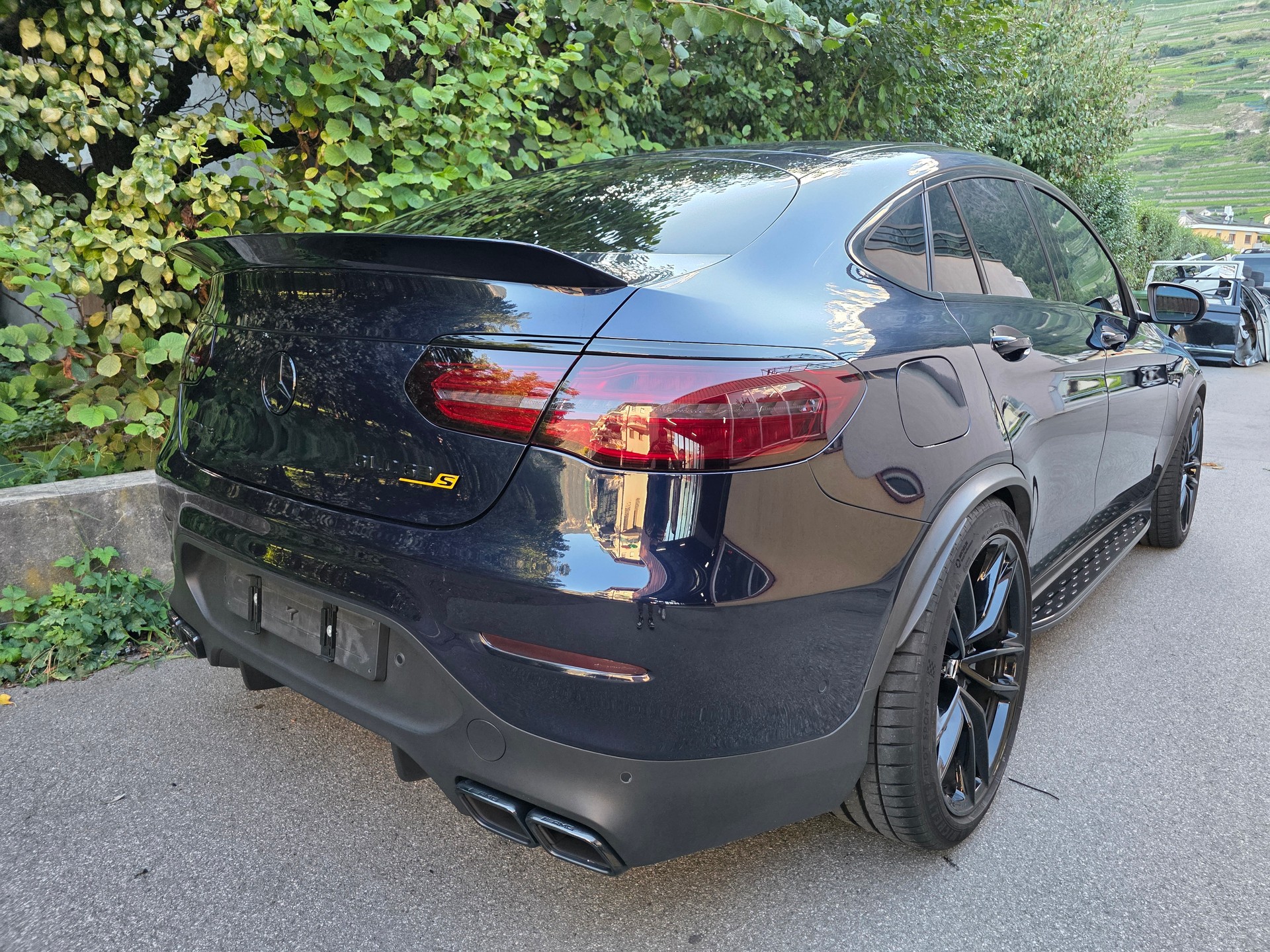 MERCEDES-BENZ GLC Coupé 63 S AMG 4Matic+ 9G-Tronic-image-3