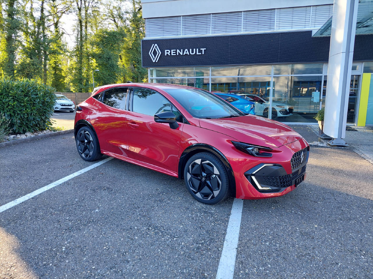 RENAULT Clio 1.8 E-Tech techno