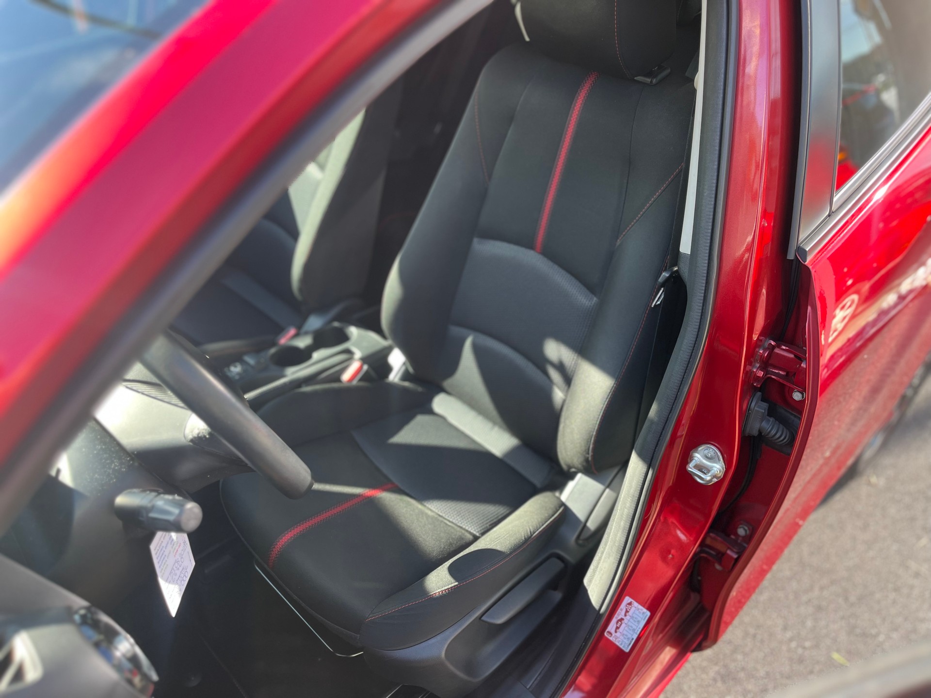 MAZDA 2 1.5i 16V Skyactiv-G Revolution-image-4
