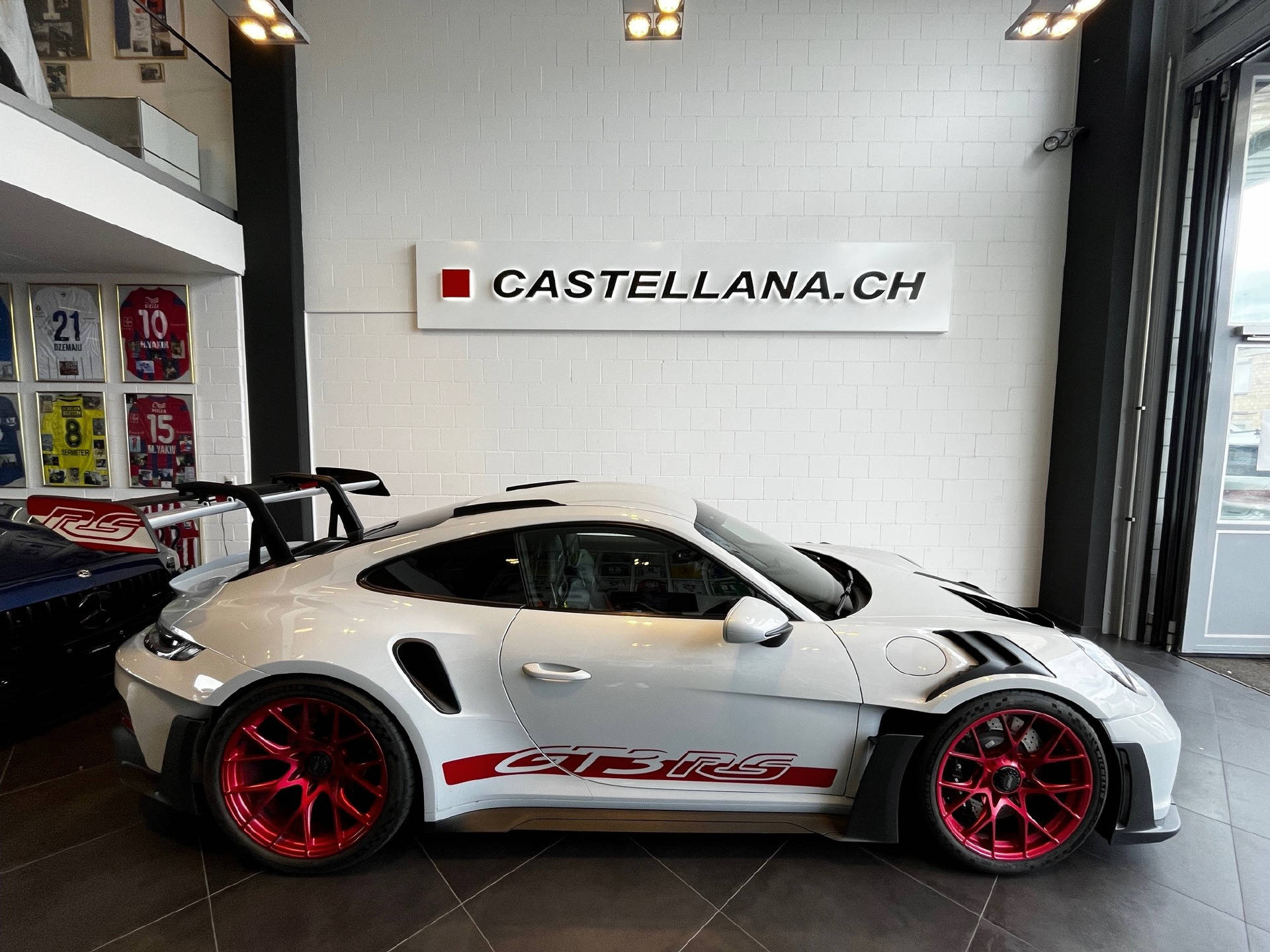 PORSCHE 911 Coupé 4.0 GT3 RS PDK-image-4