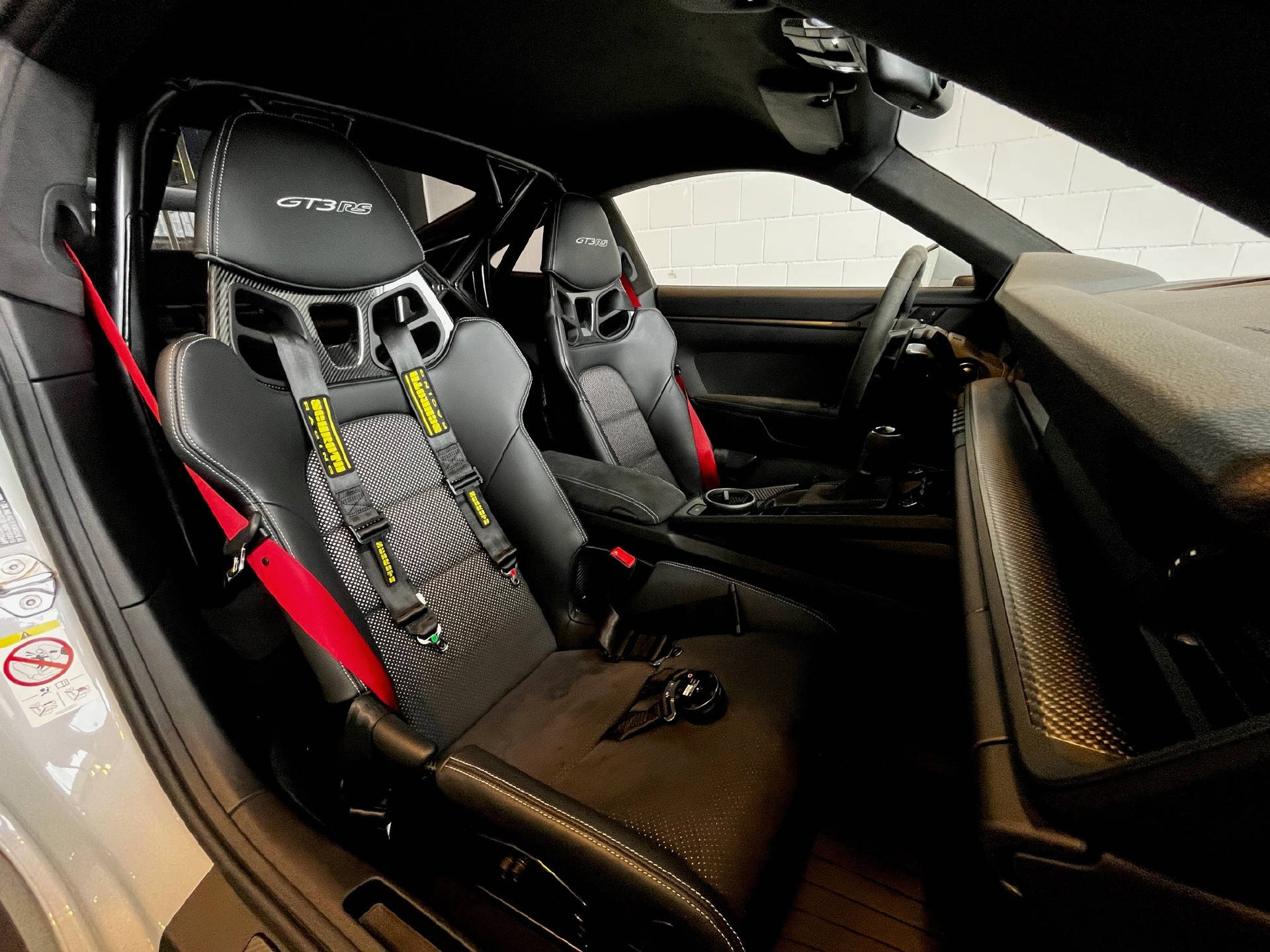 PORSCHE 911 Coupé 4.0 GT3 RS PDK-image-15