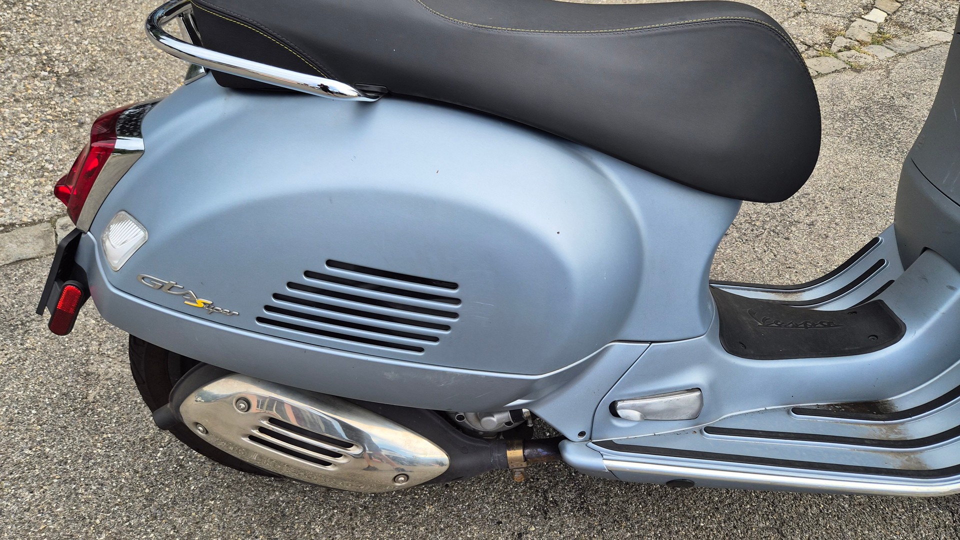 PIAGGIO Vespa GTS 300 Super Sport ABS-image-10