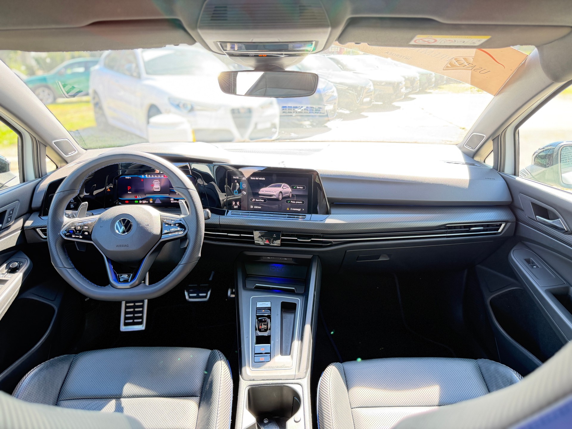 VW Golf 2.0 TSI R DSG 4Motion-image-8