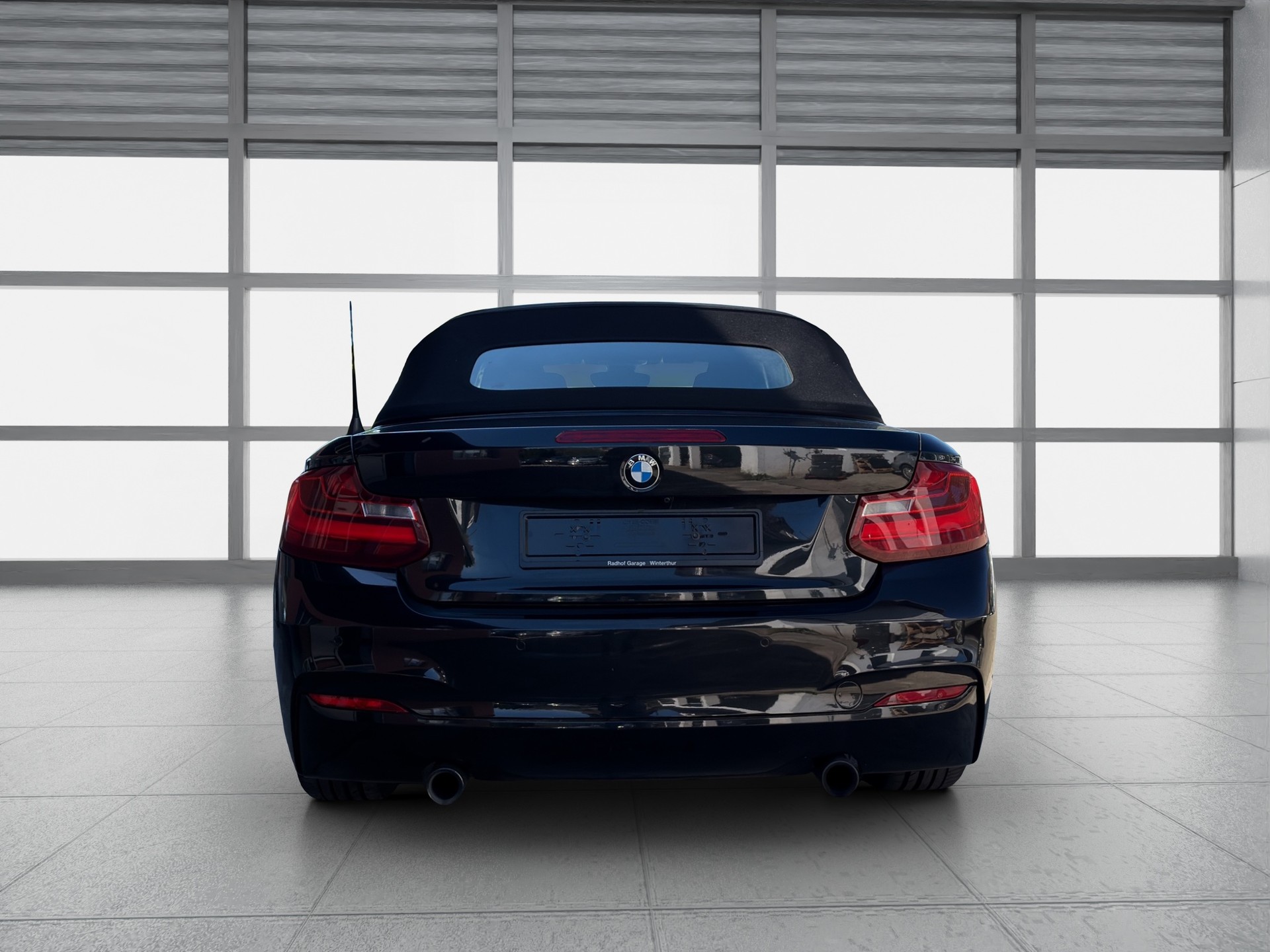 BMW M240i xDrive Steptronic-image-4