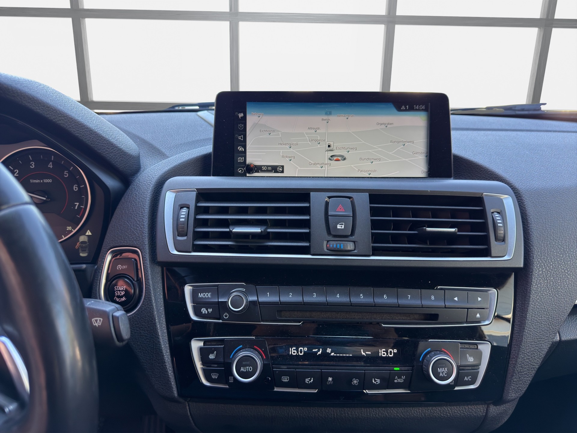 BMW M240i xDrive Steptronic-image-15