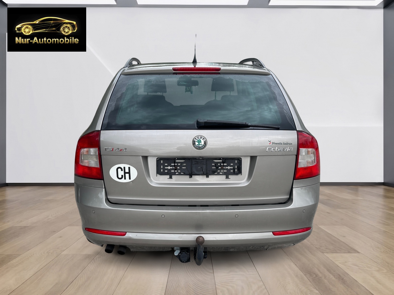 SKODA Octavia Combi 1.8 TSI 4x4-image-3