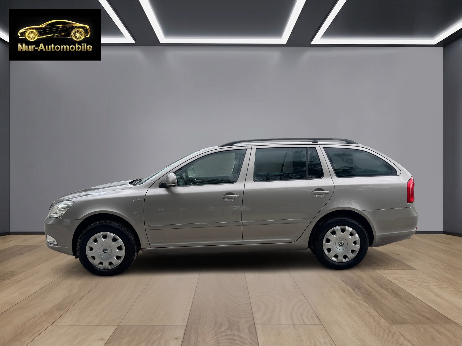 SKODA Octavia Combi 1.8 TSI 4x4-image-1