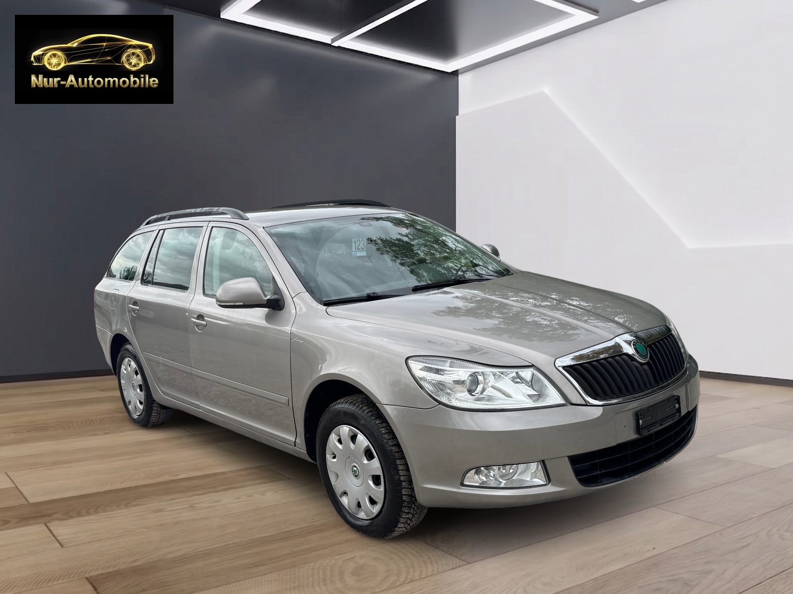 SKODA Octavia Combi 1.8 TSI 4x4-image-6