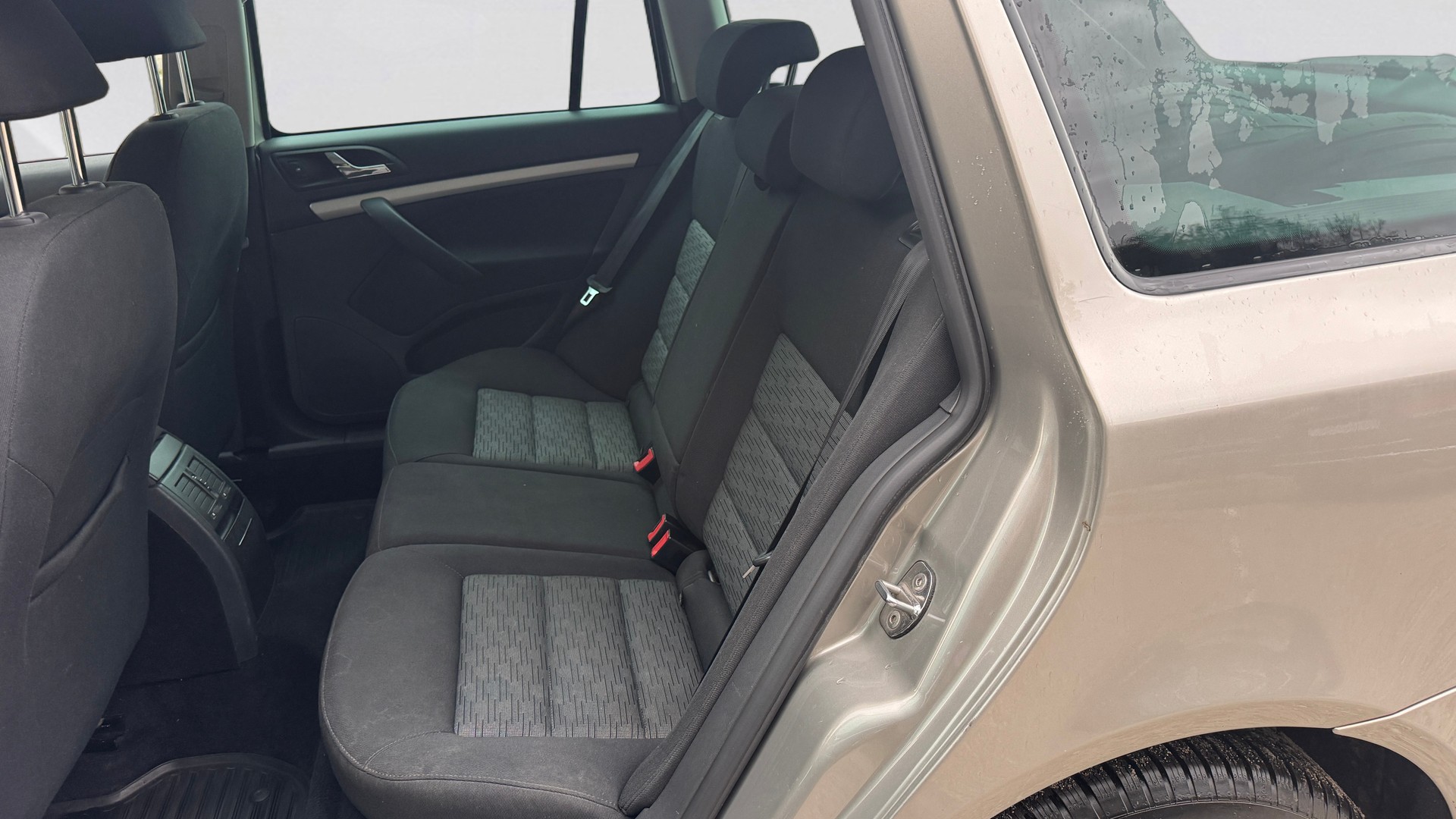 SKODA Octavia Combi 1.8 TSI 4x4-image-11