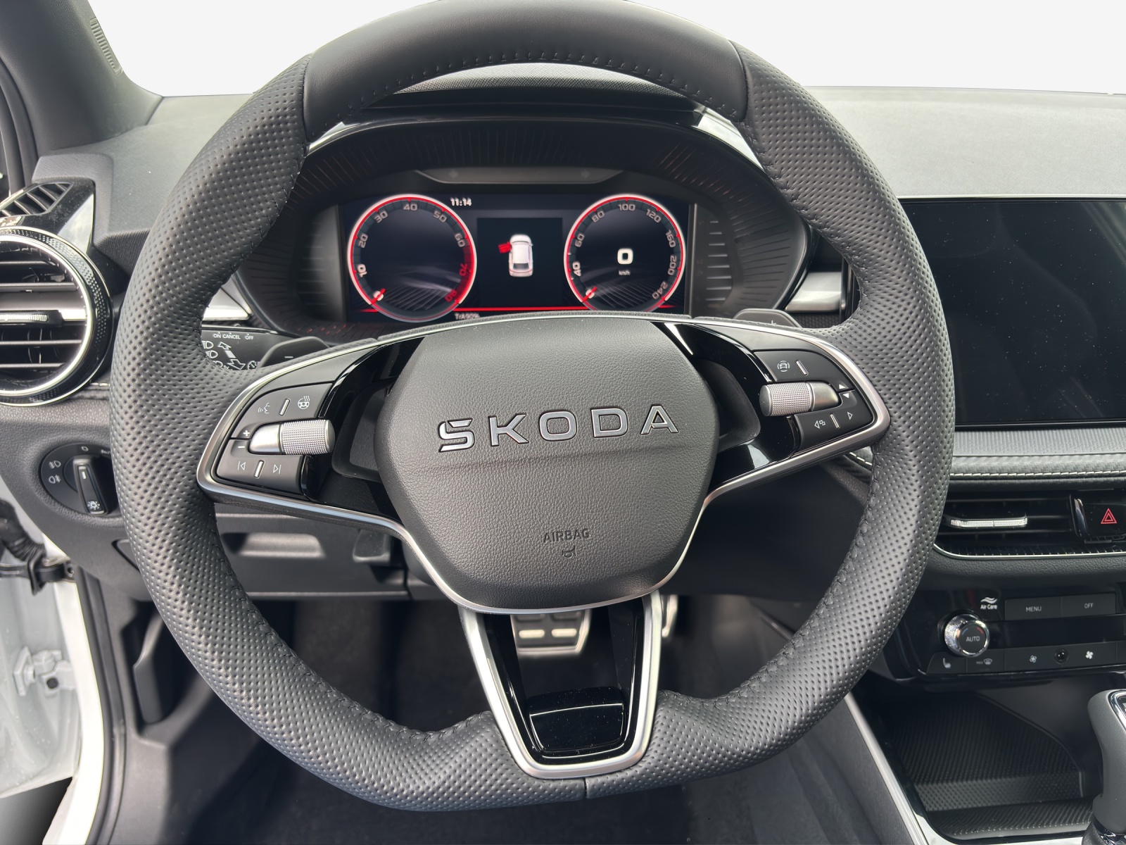 SKODA Fabia 1.5 TSI 130 DSG-image-9