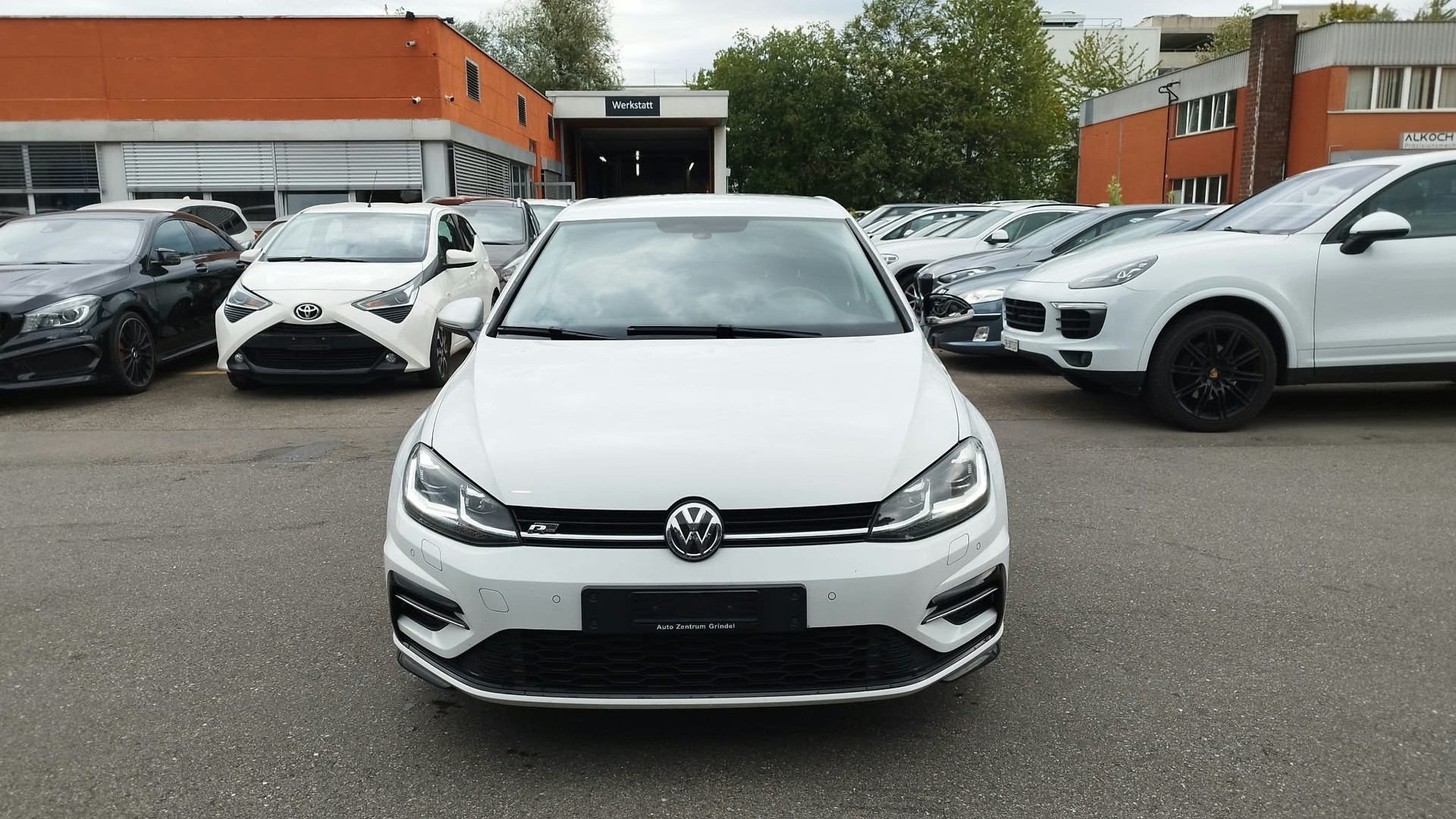 VW Golf 1.5 TSI Highline DSG-image-0