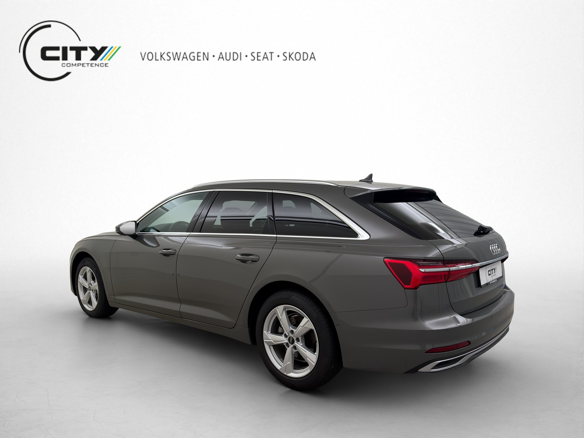 AUDI A6 Avant 2.0 TDI 35 Advanced S-Tronic-image-1