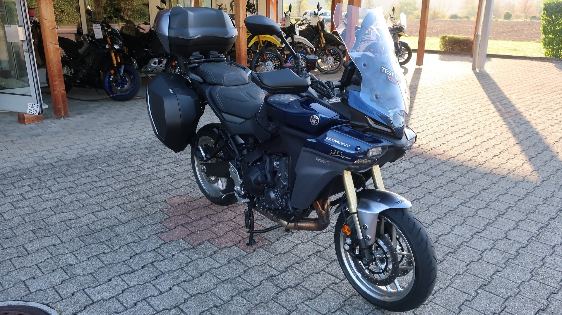 YAMAHA Tracer 9 GT+-showroom-element-3