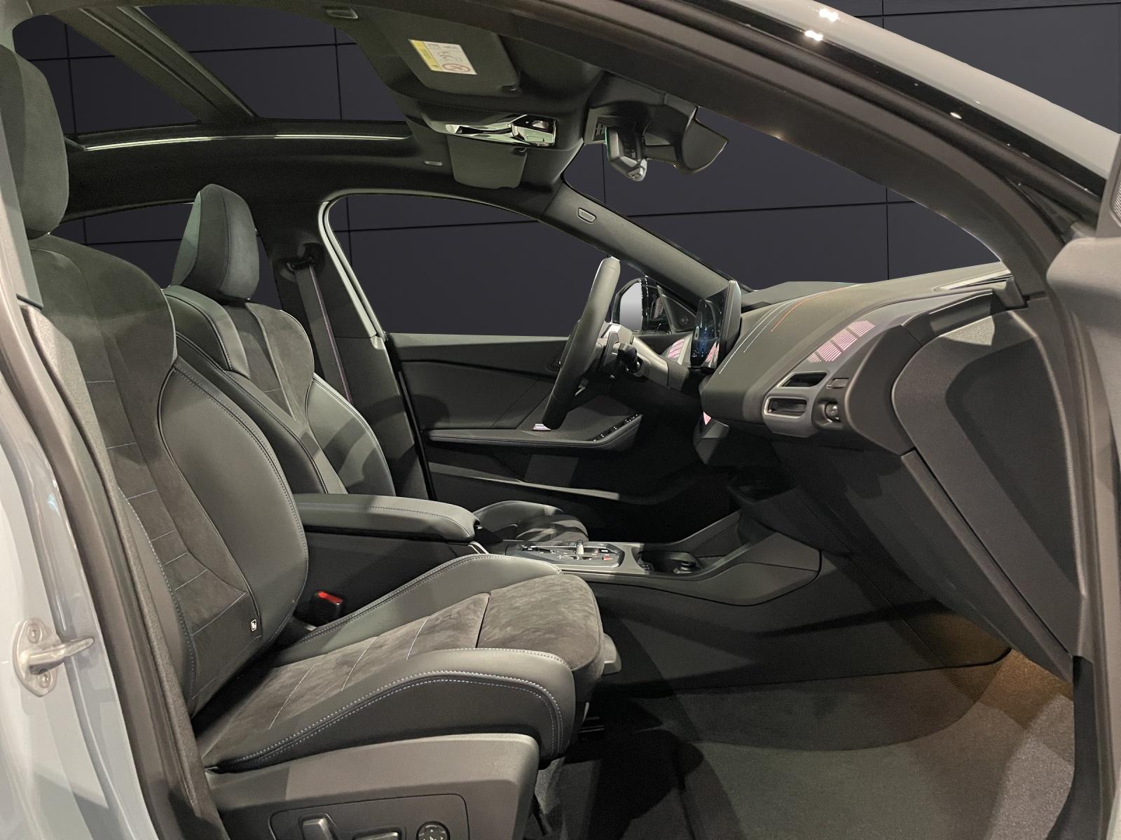 BMW 2er Reihe F74 Gran Coupé 223i xDrive-image-19