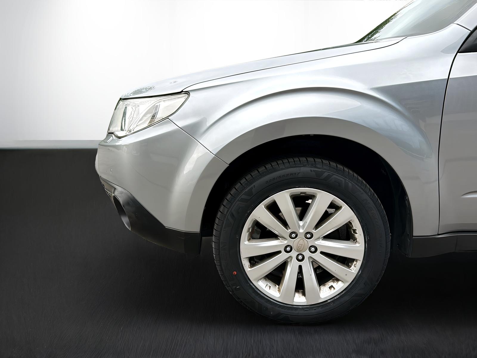 SUBARU Forester Station 2.0 XS Limited-image-3