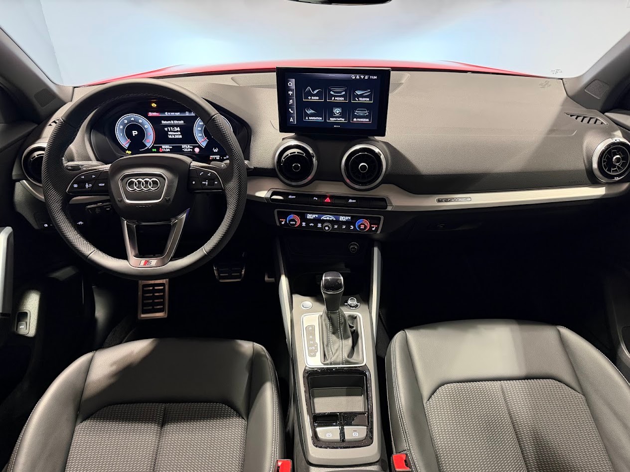 AUDI Q2 40 TFSI quattro S-tronic-image-11