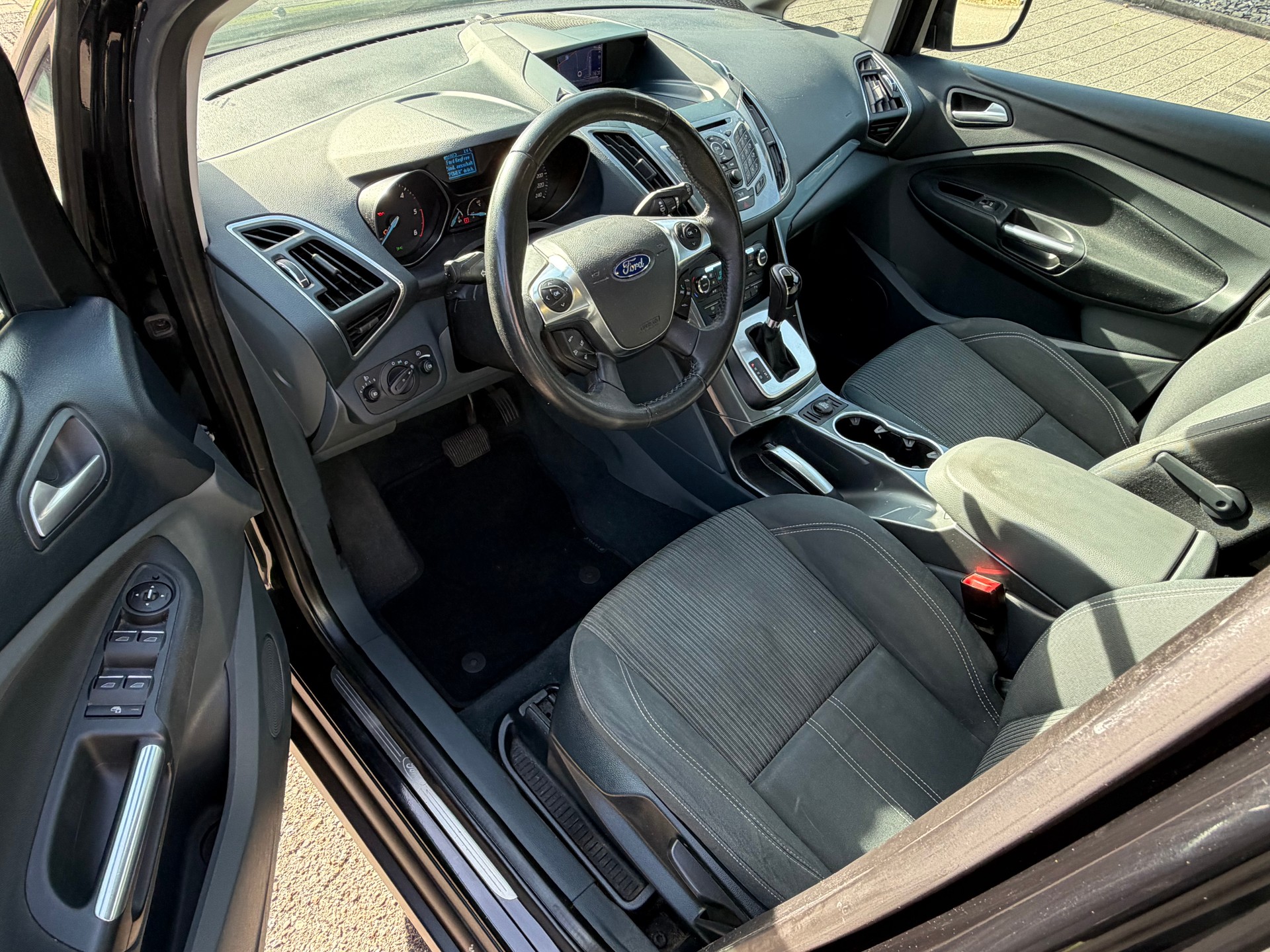 FORD Grand C-Max 2.0 TDCi Titanium PowerShift-image-8