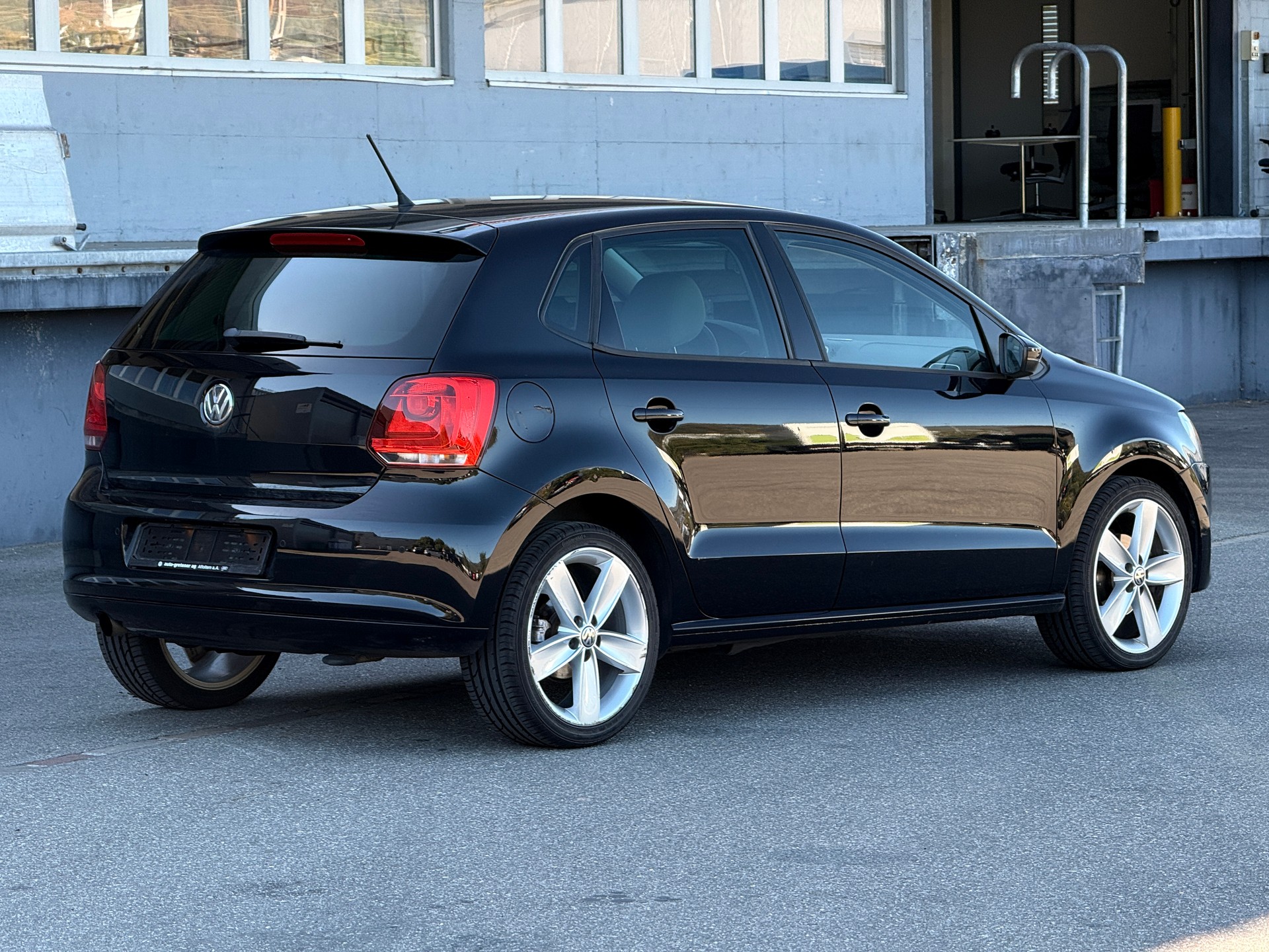 VW Polo 1.2 TSI Highline-image-5