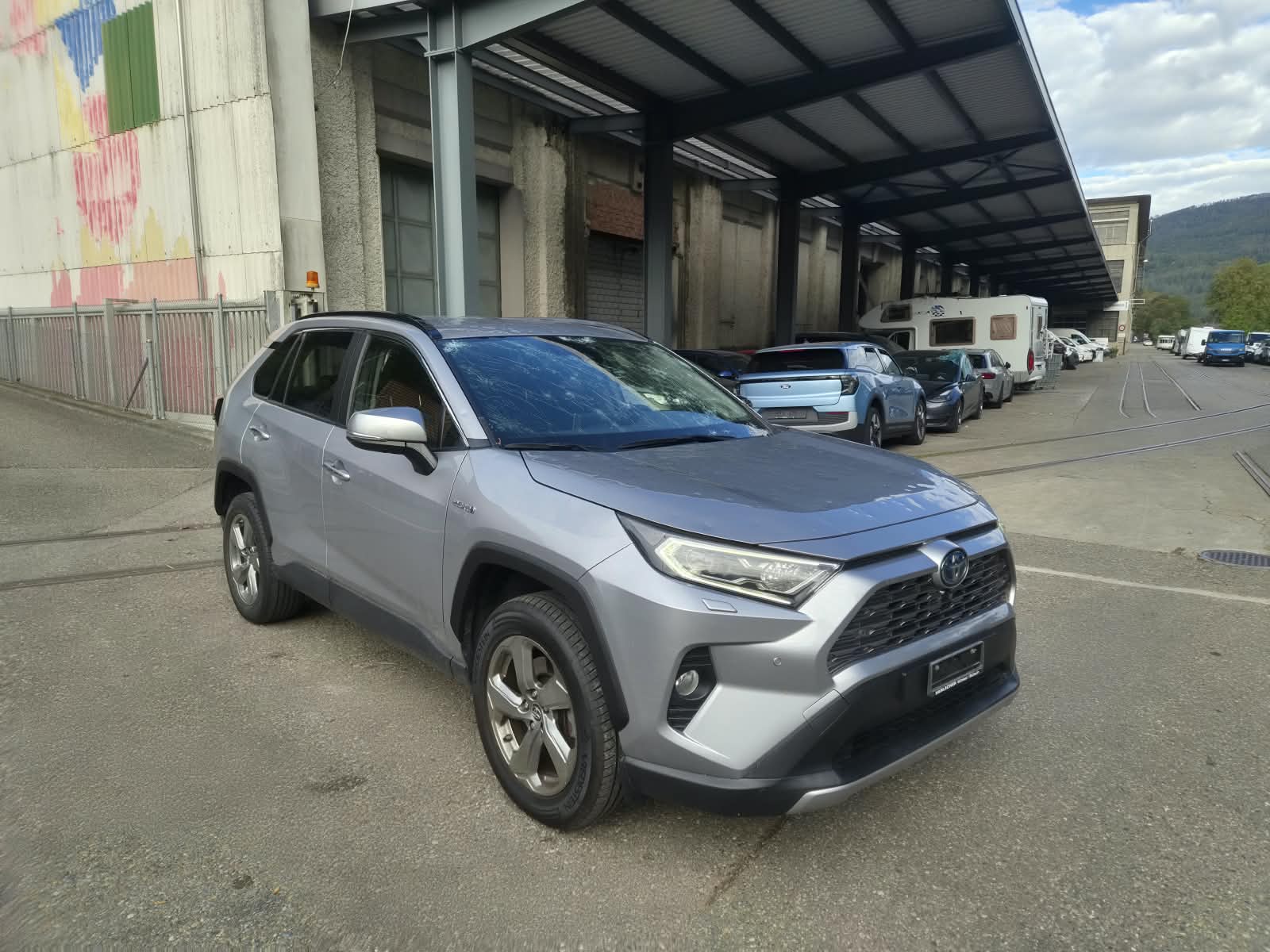 TOYOTA RAV-4 2.5 HSD Premium e-CVT 4WD-image-2