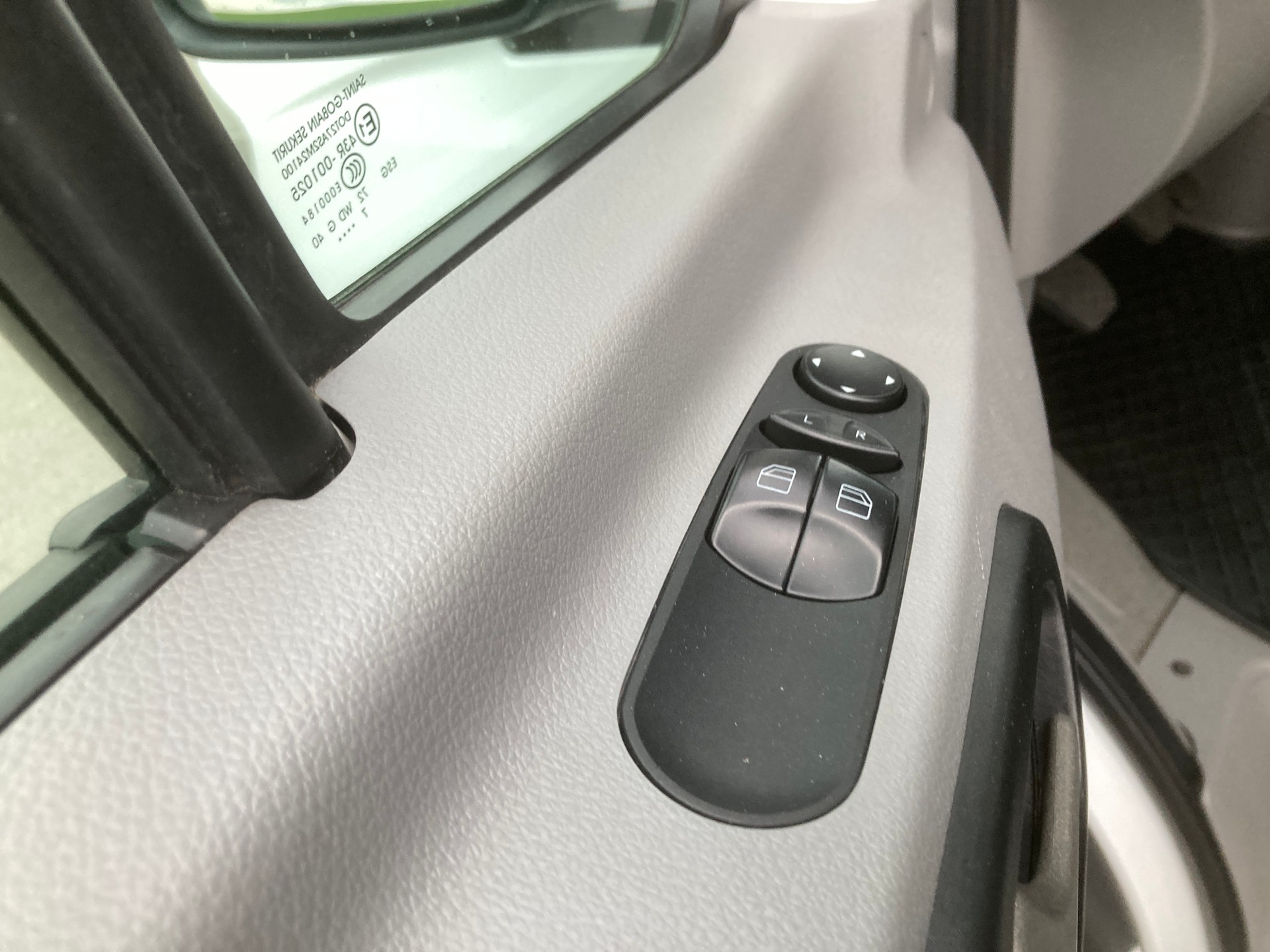 MERCEDES-BENZ Sprinter 314 CDI Kompakt-image-9