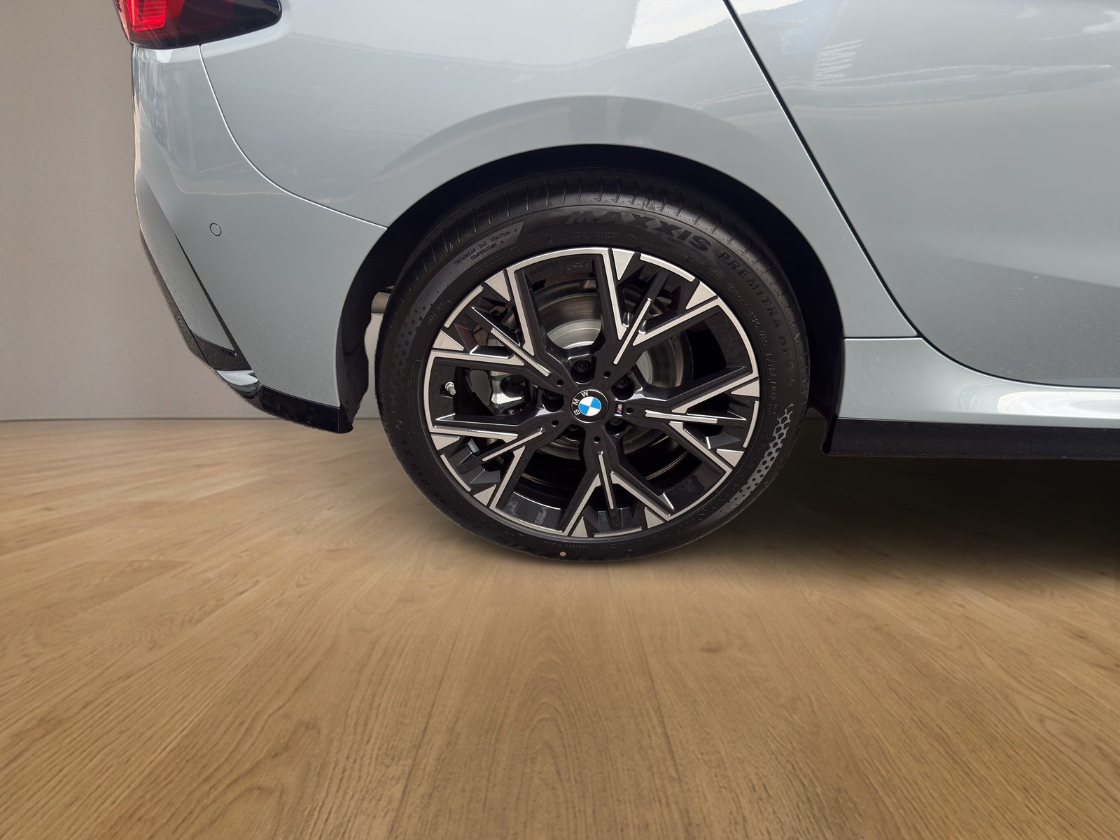 BMW 116 Steptronic-image-10