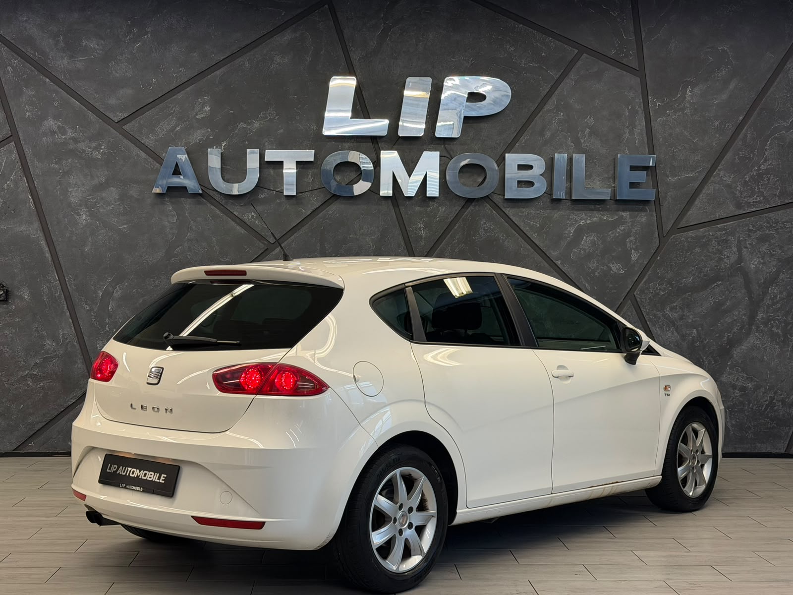 SEAT Leon 1.4 TSI Style-image-5
