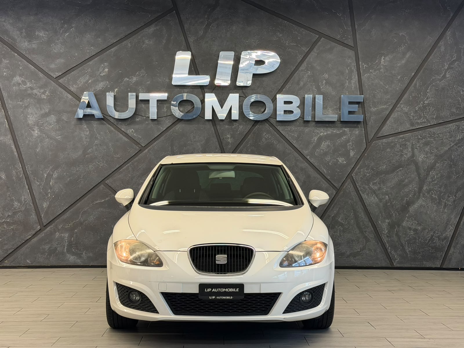 SEAT Leon 1.4 TSI Style-image-1