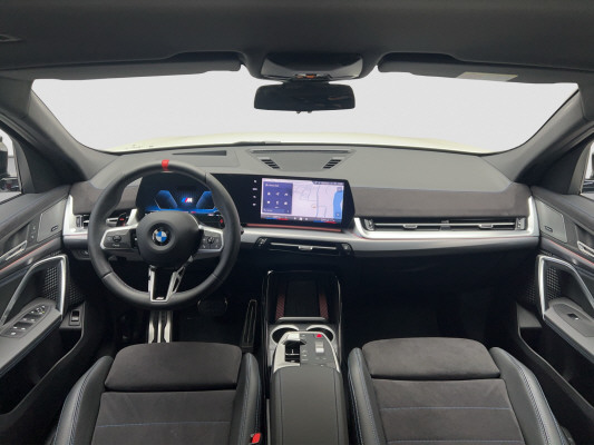 BMW X2 xDrive M35i-image-10