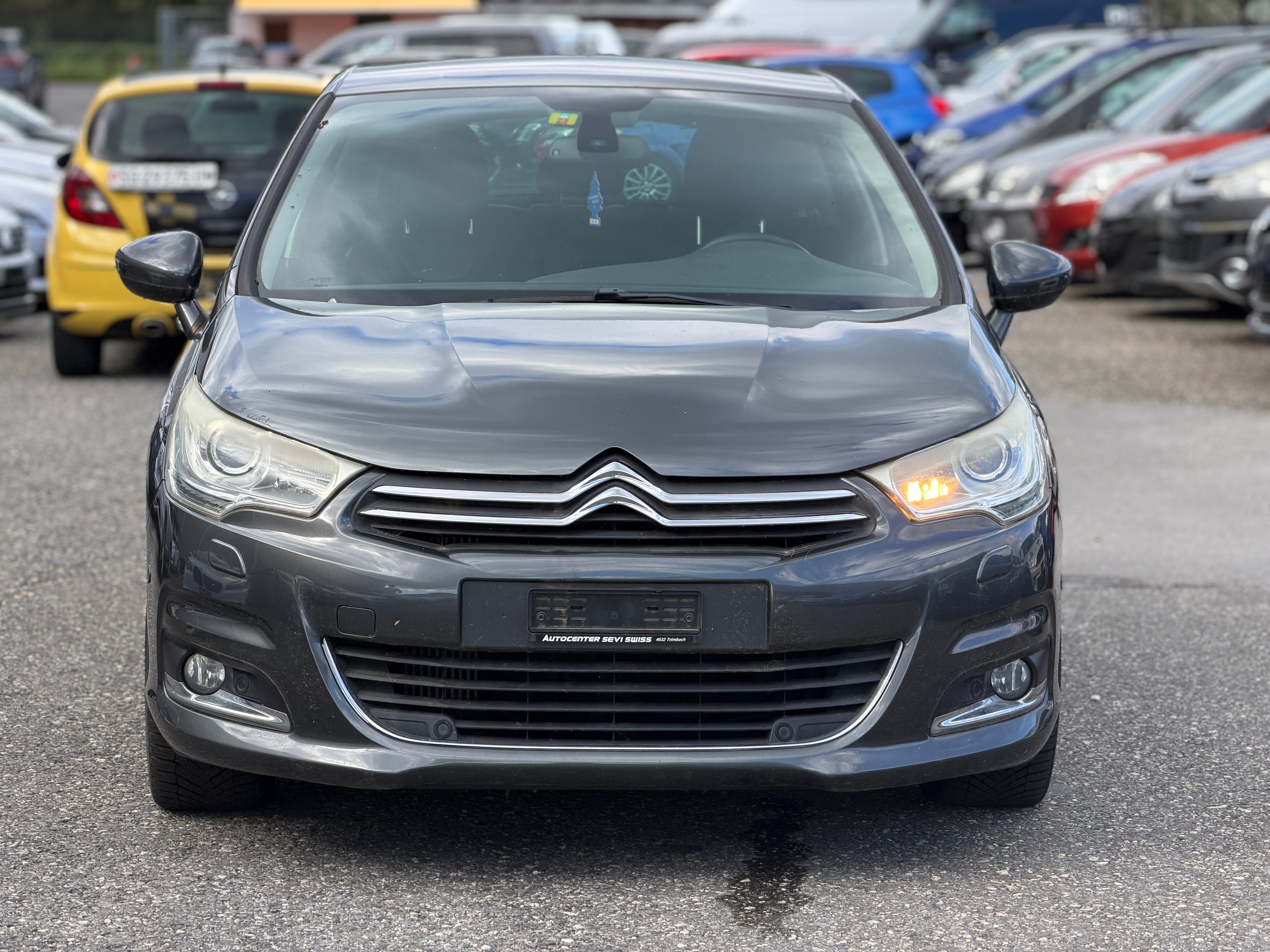 Car photo
