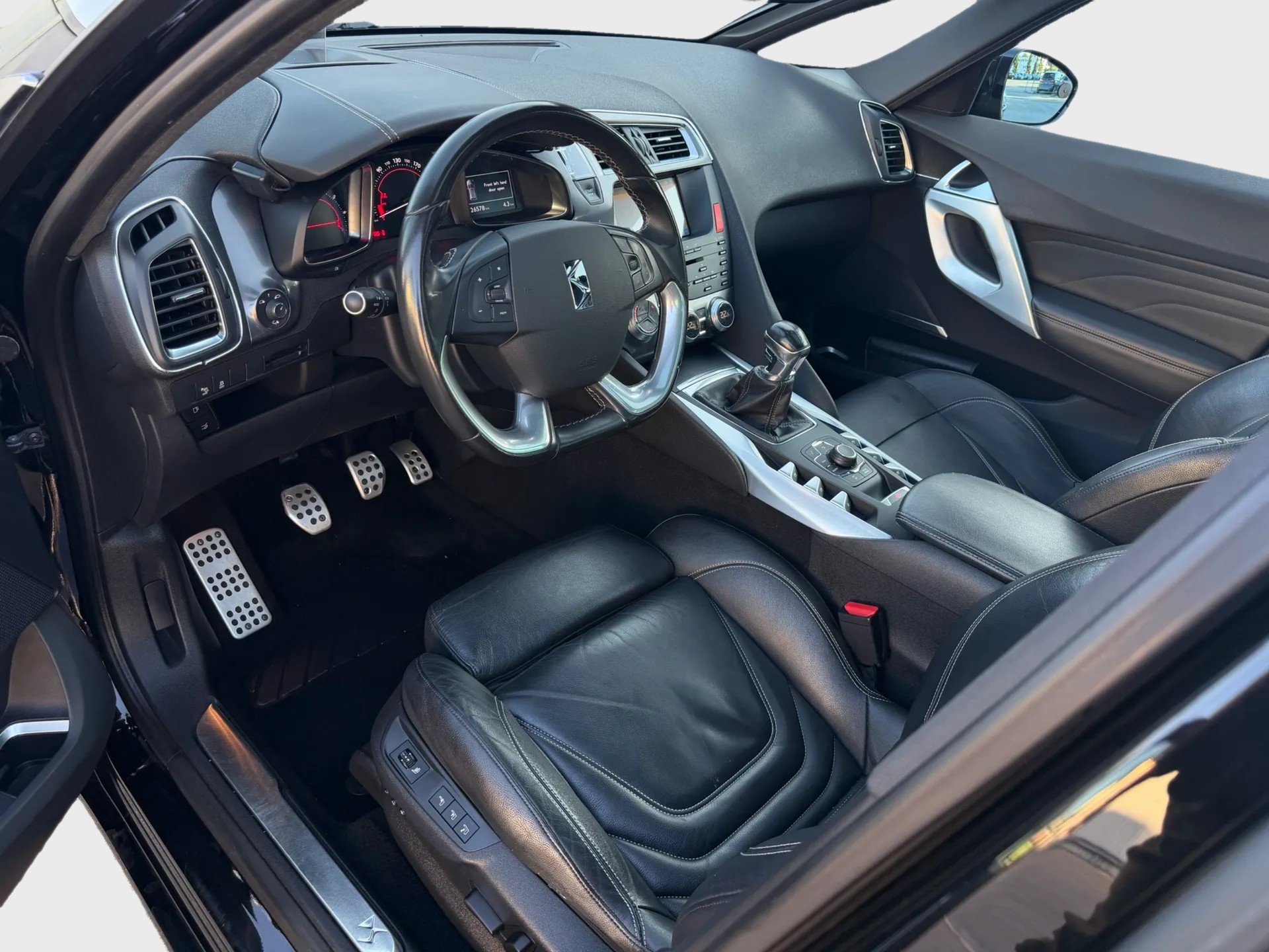 DS AUTOMOBILES DS5 1.6 Turbo Faubourg Addict-image-7