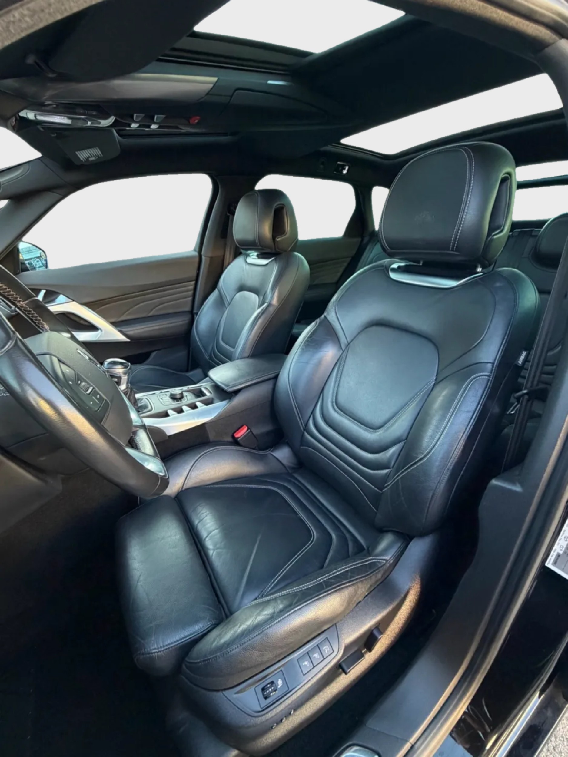 DS AUTOMOBILES DS5 1.6 Turbo Faubourg Addict-image-26