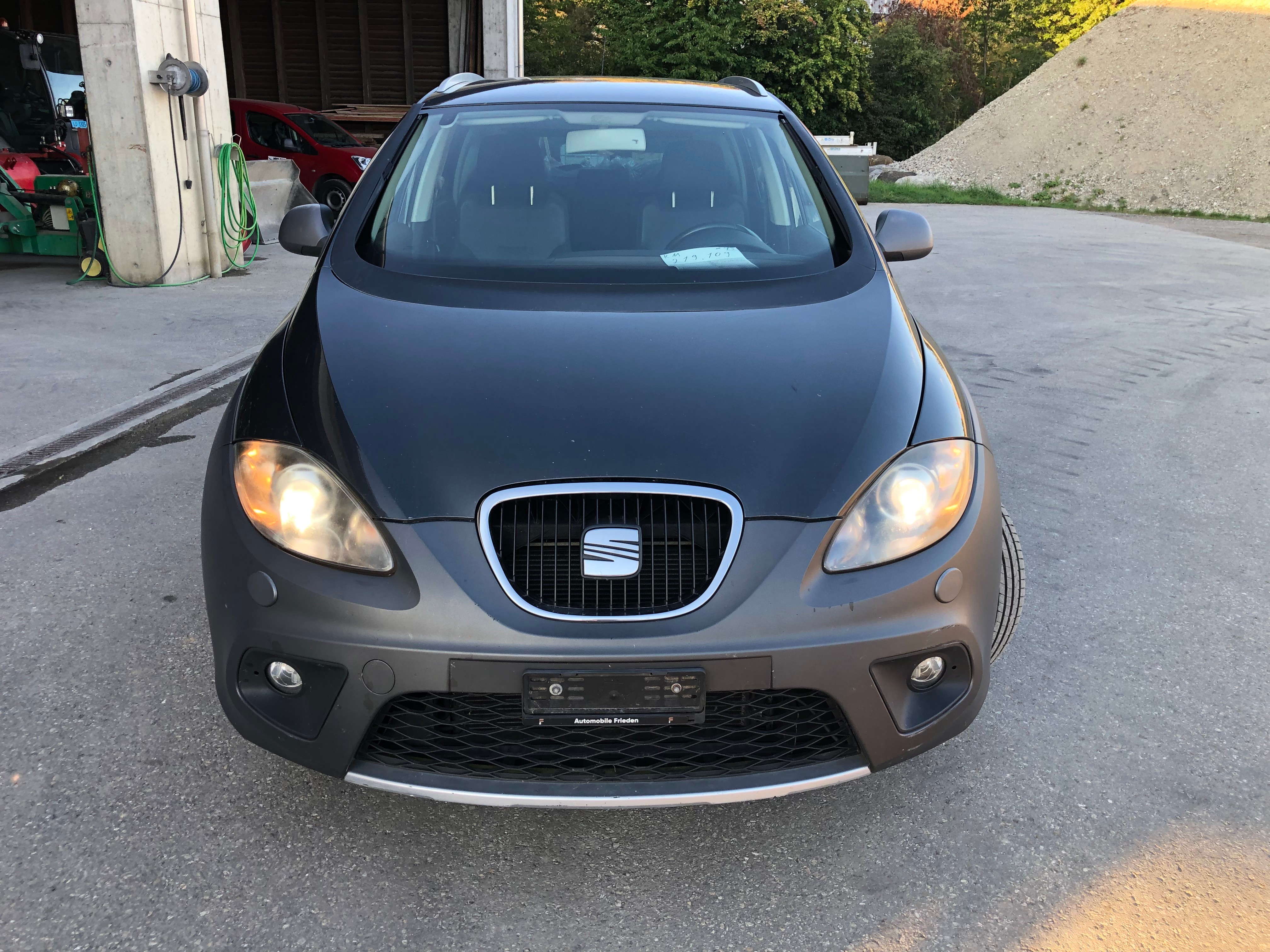 Car photo